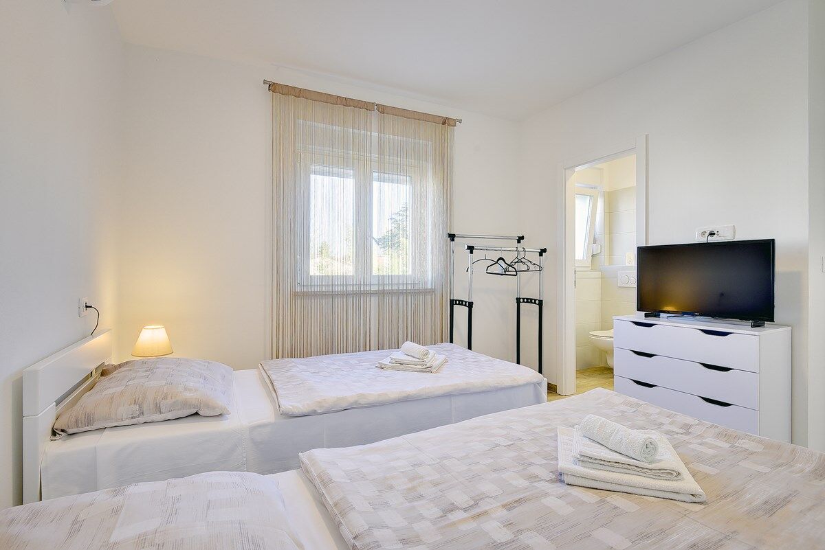Villa Buzdonka 74218-K1