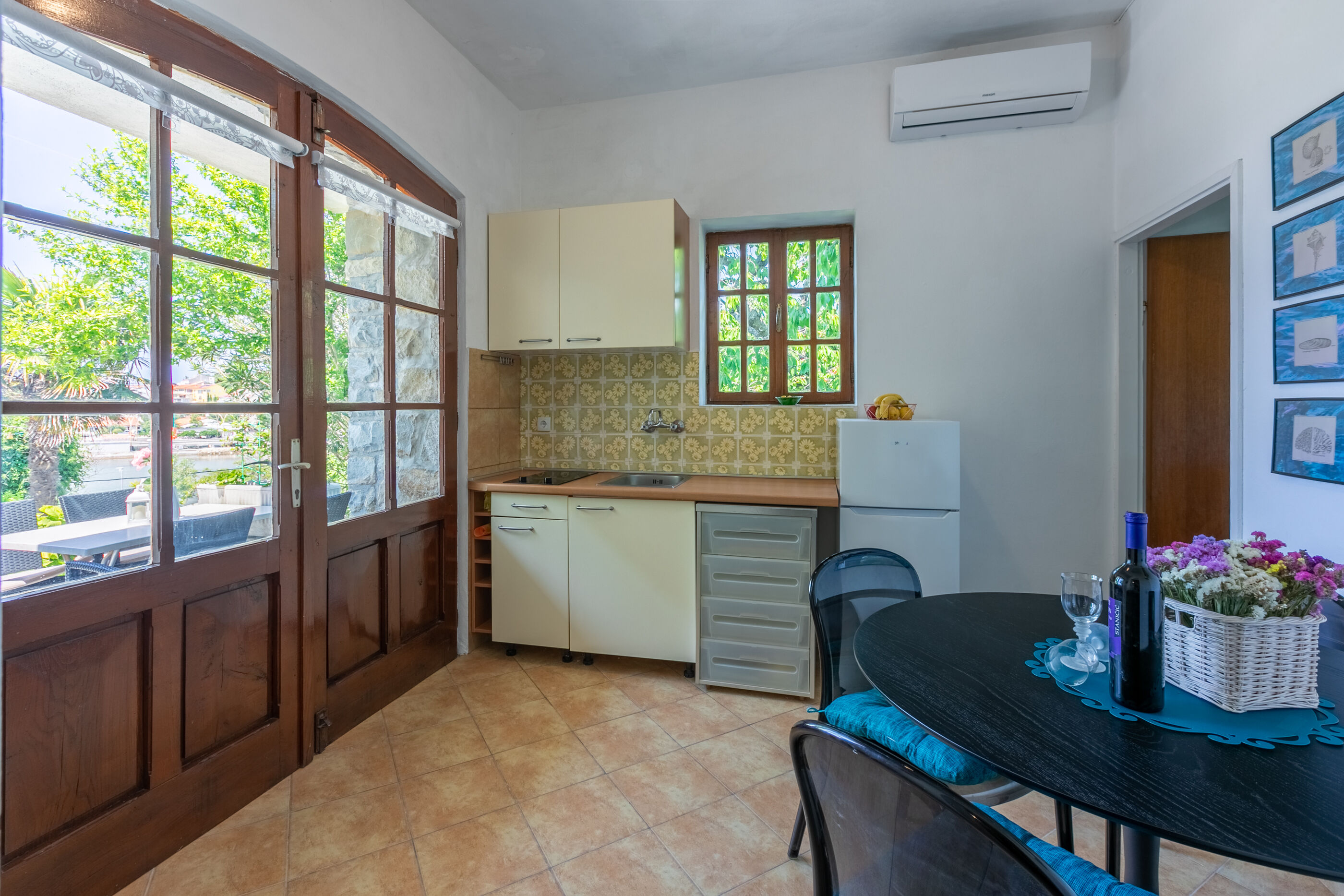 Apartments Ivan 63452-A1