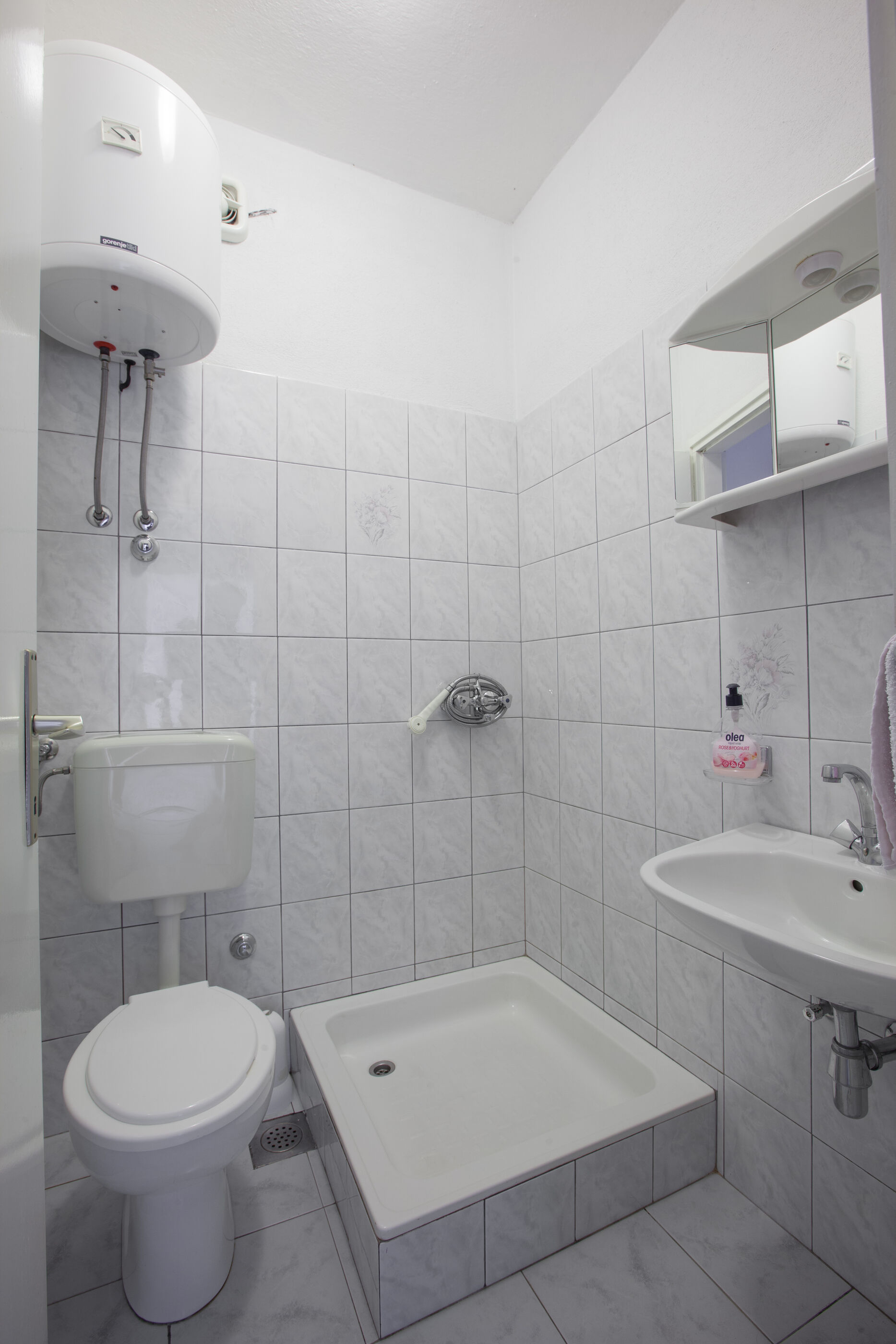 Apartments Dragan 83451-A2