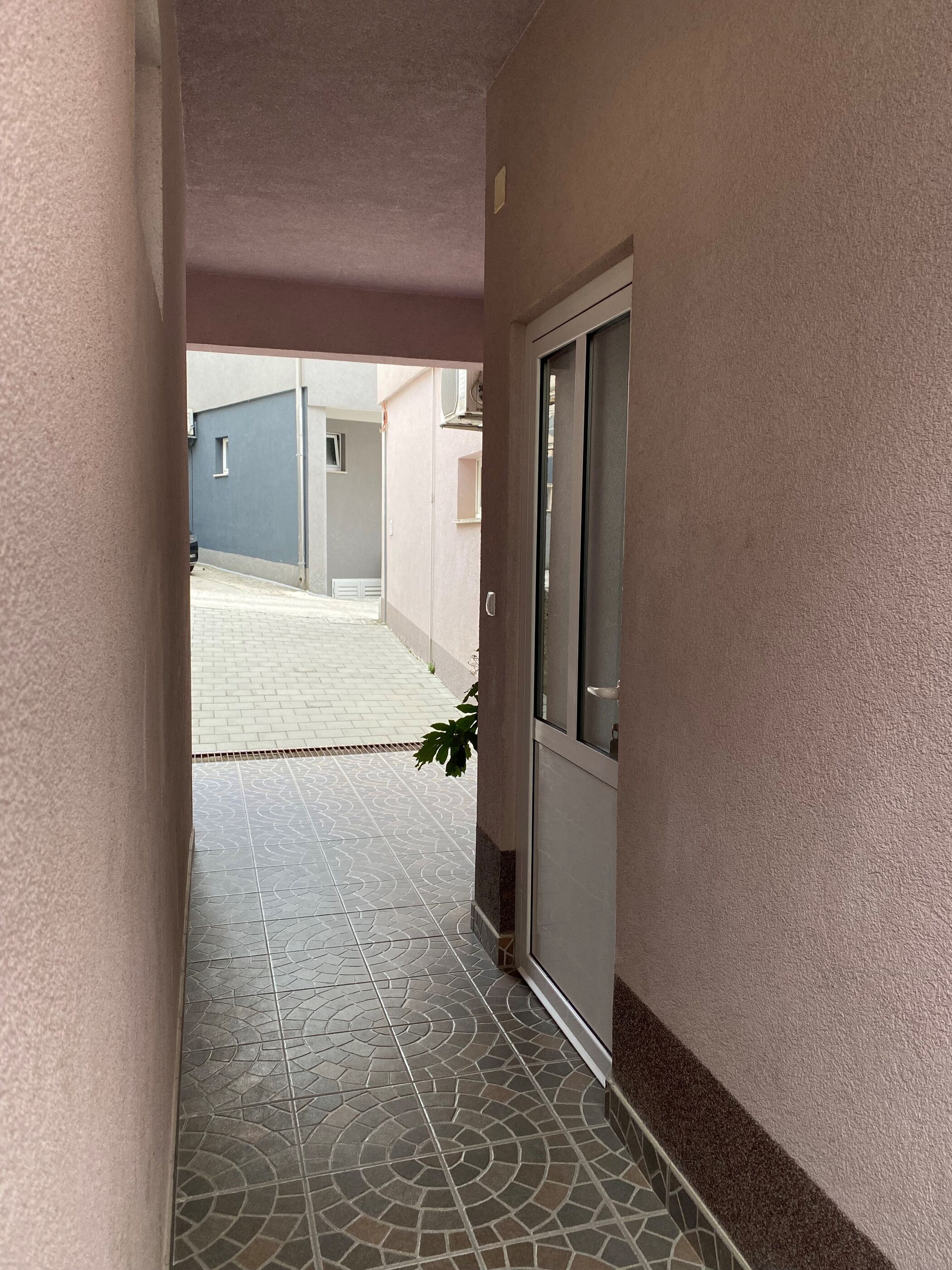Apartments Dragan 83451-A2