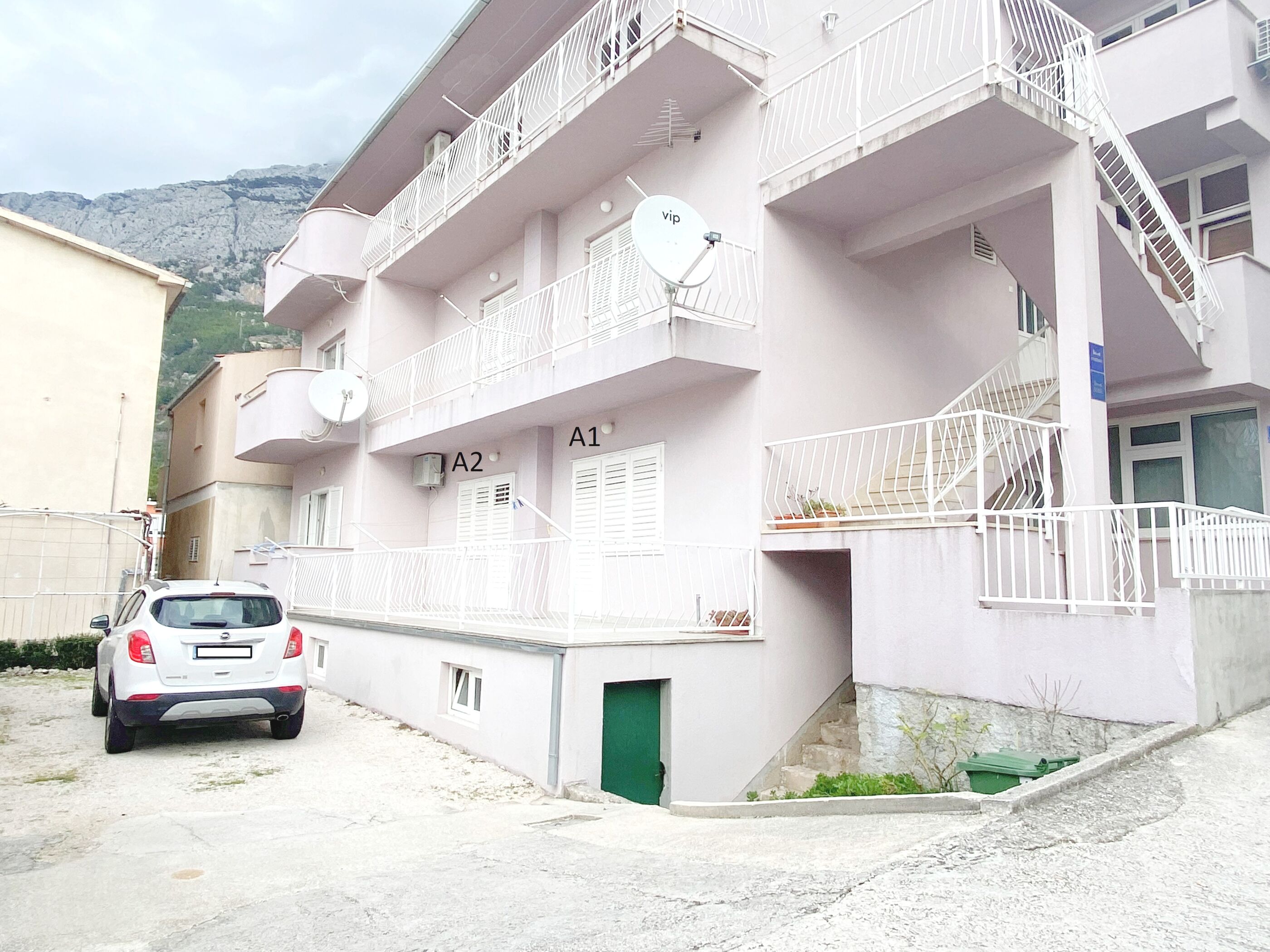 Apartments Dragan 83451-A1