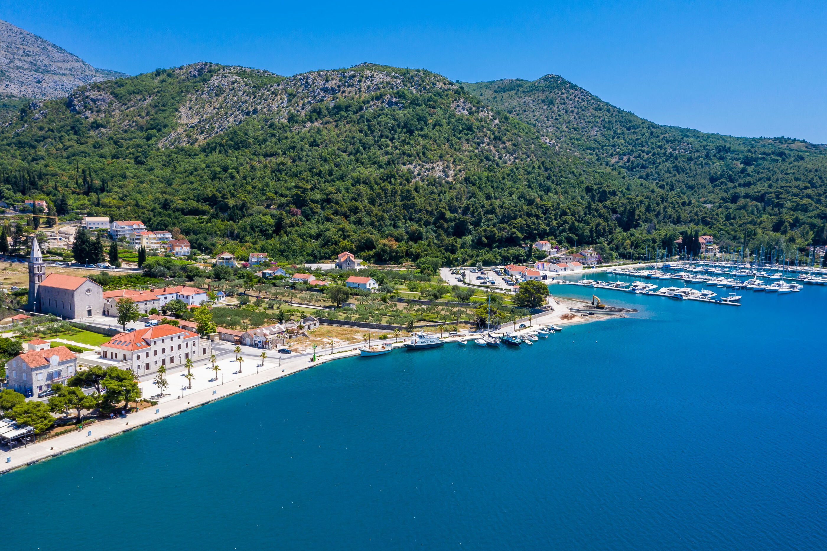 Photo of House Davor