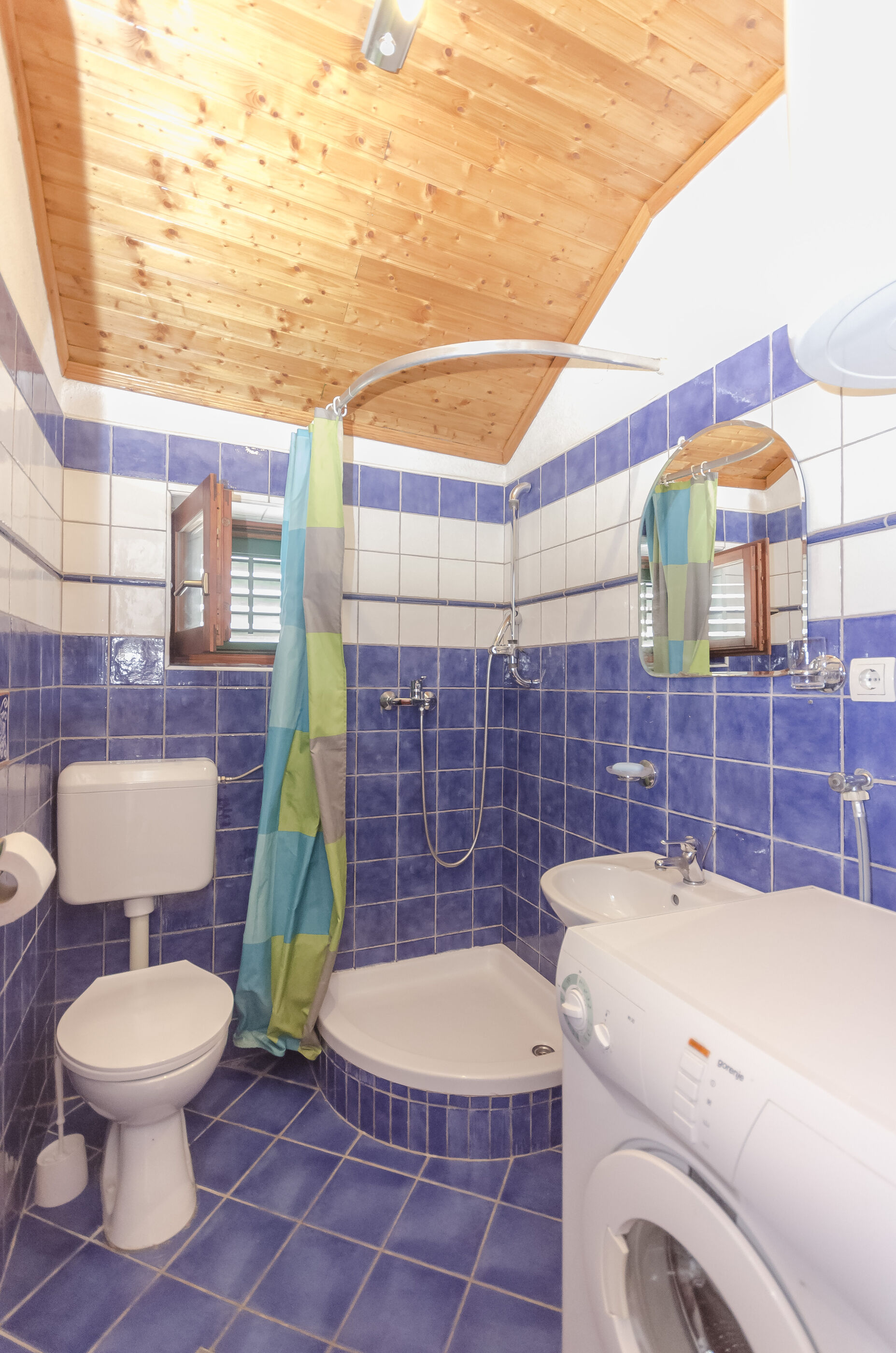 Apartments Romic 83411-A1