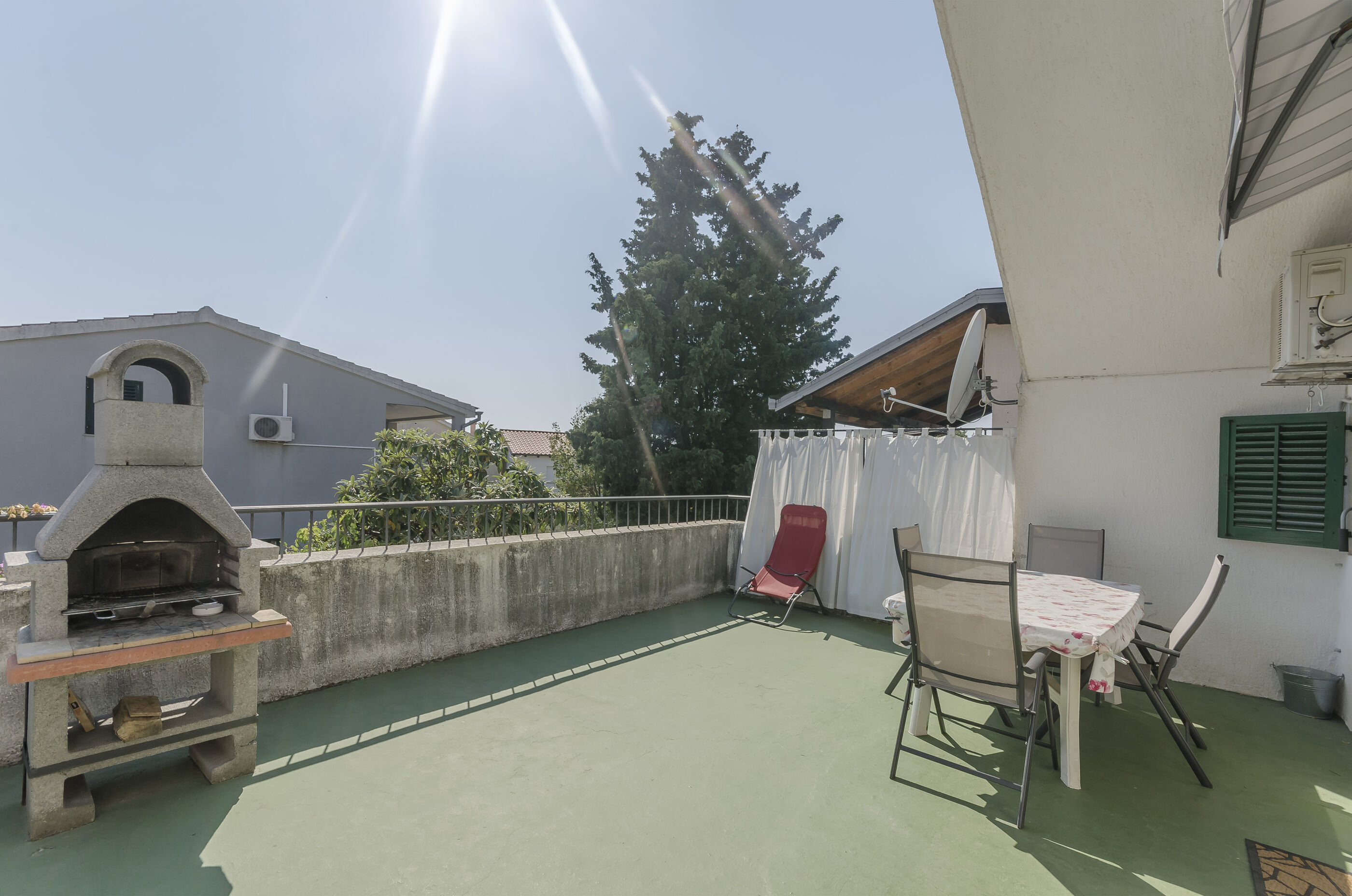 Apartments Romic 83411-A1