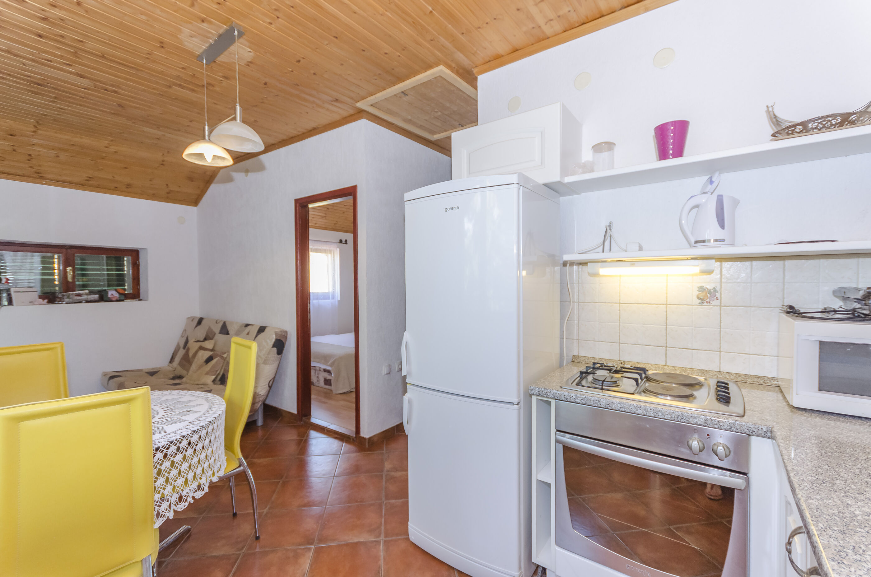 Apartments Romic 83411-A2