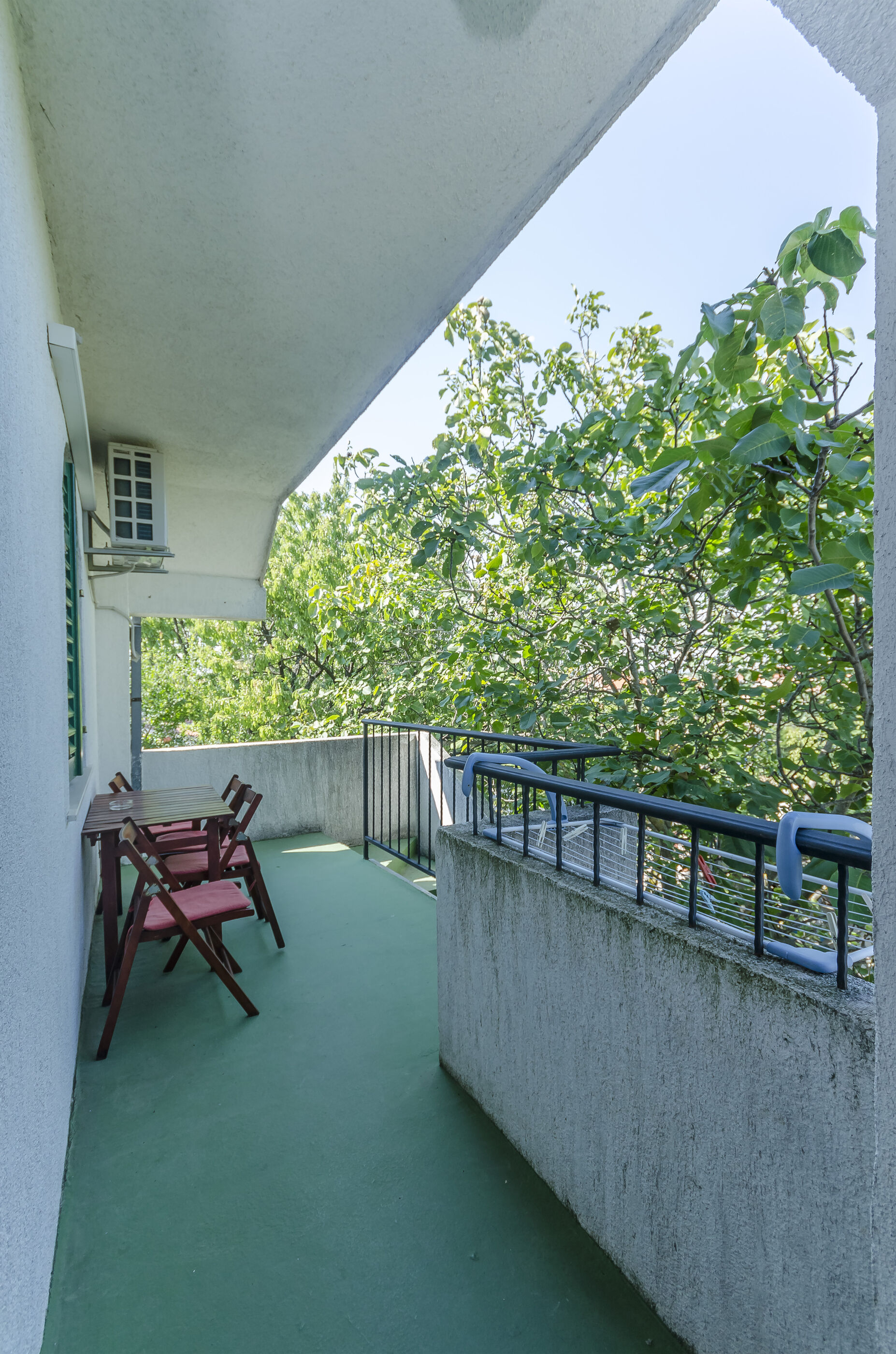 Apartments Romic 83411-A2