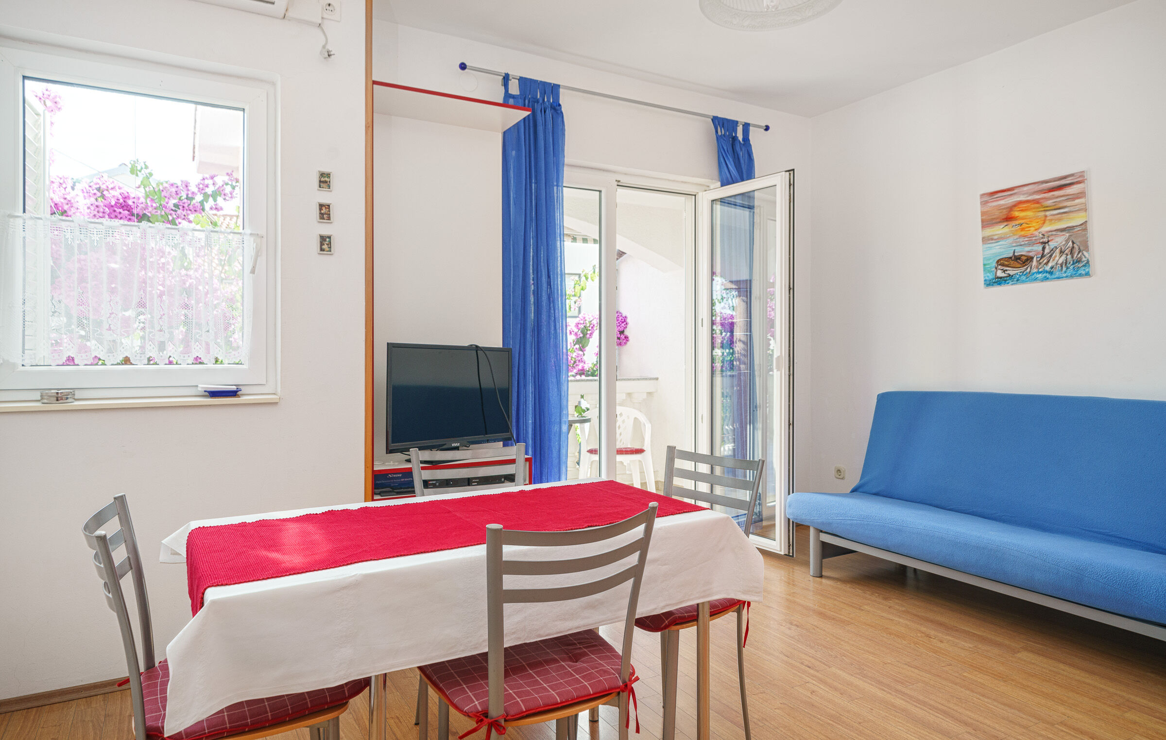 Apartment and Room Štefanija 18051-A1