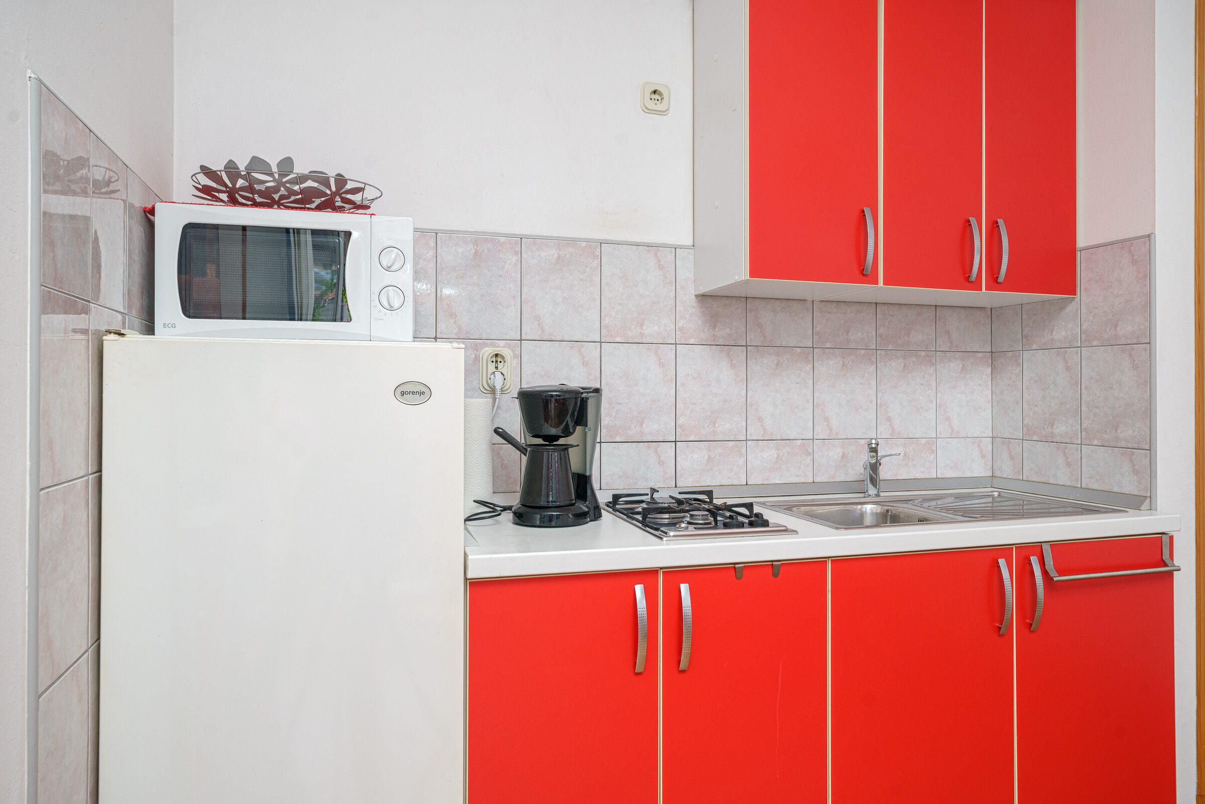 Apartment and Room Štefanija 18051-A1