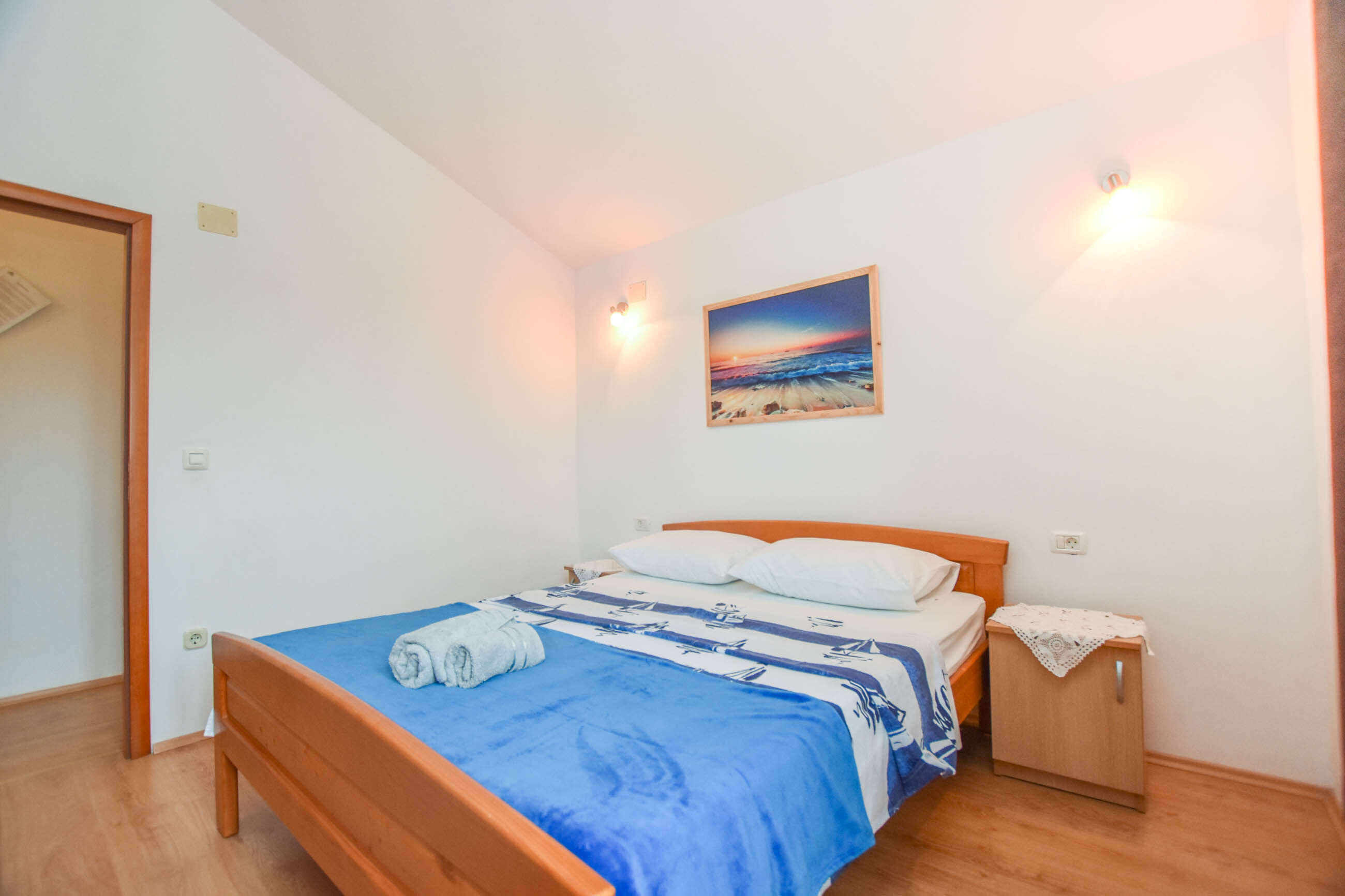 Apartments Studenac 83571-A2