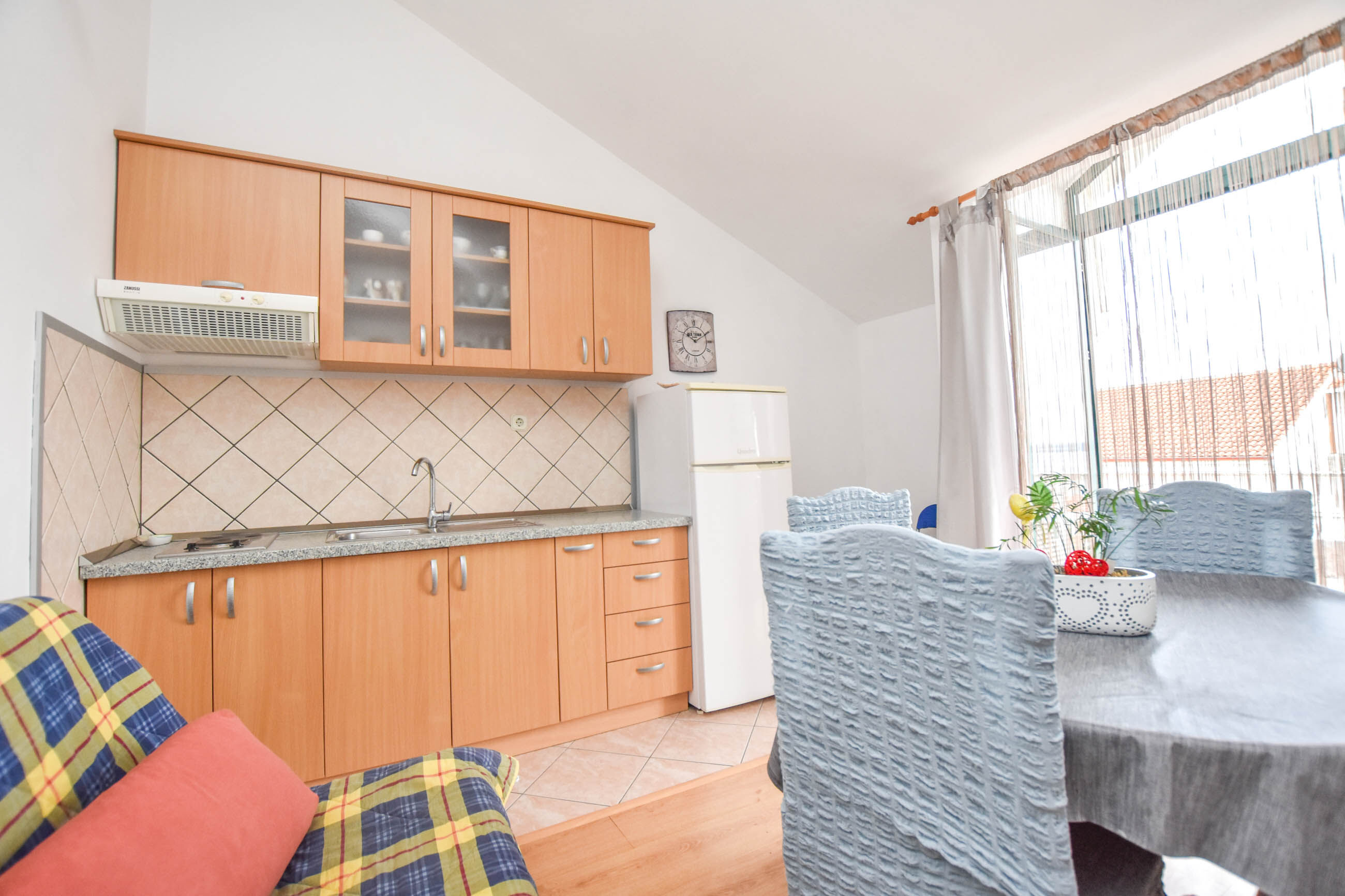 Apartments Studenac 83571-A2