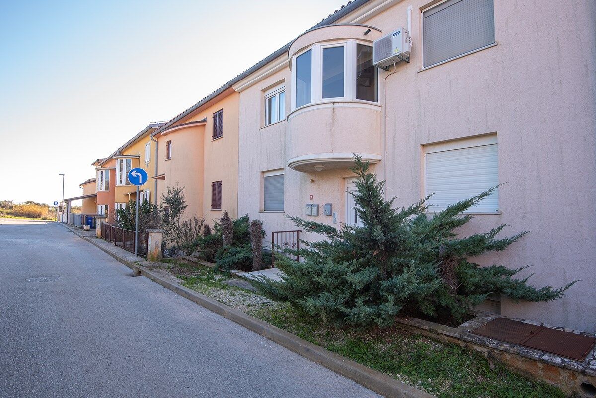 Casa Stela 74232-A1
