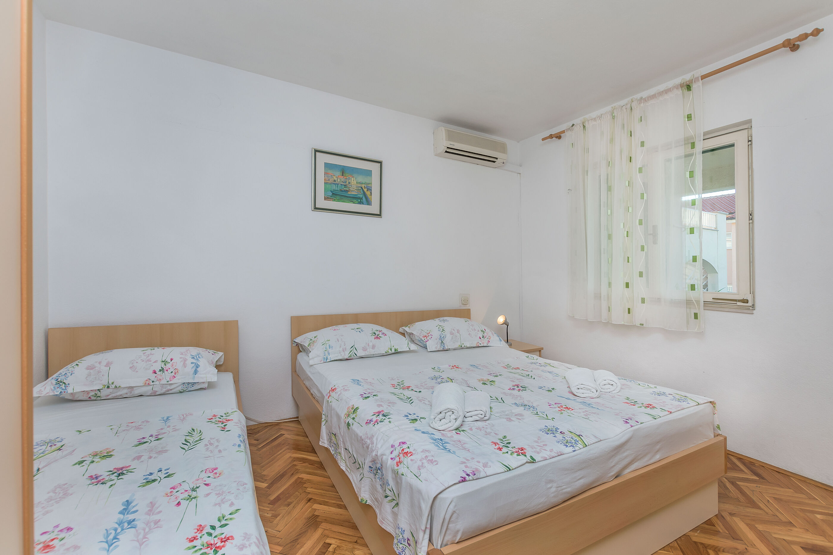 Apartments and Room Nevenka 37001-S1