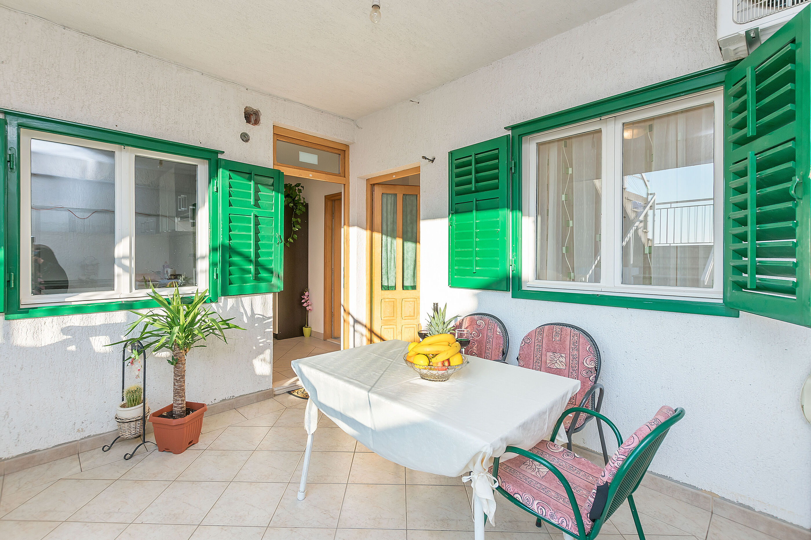 Apartments and Room Nevenka 37001-S1