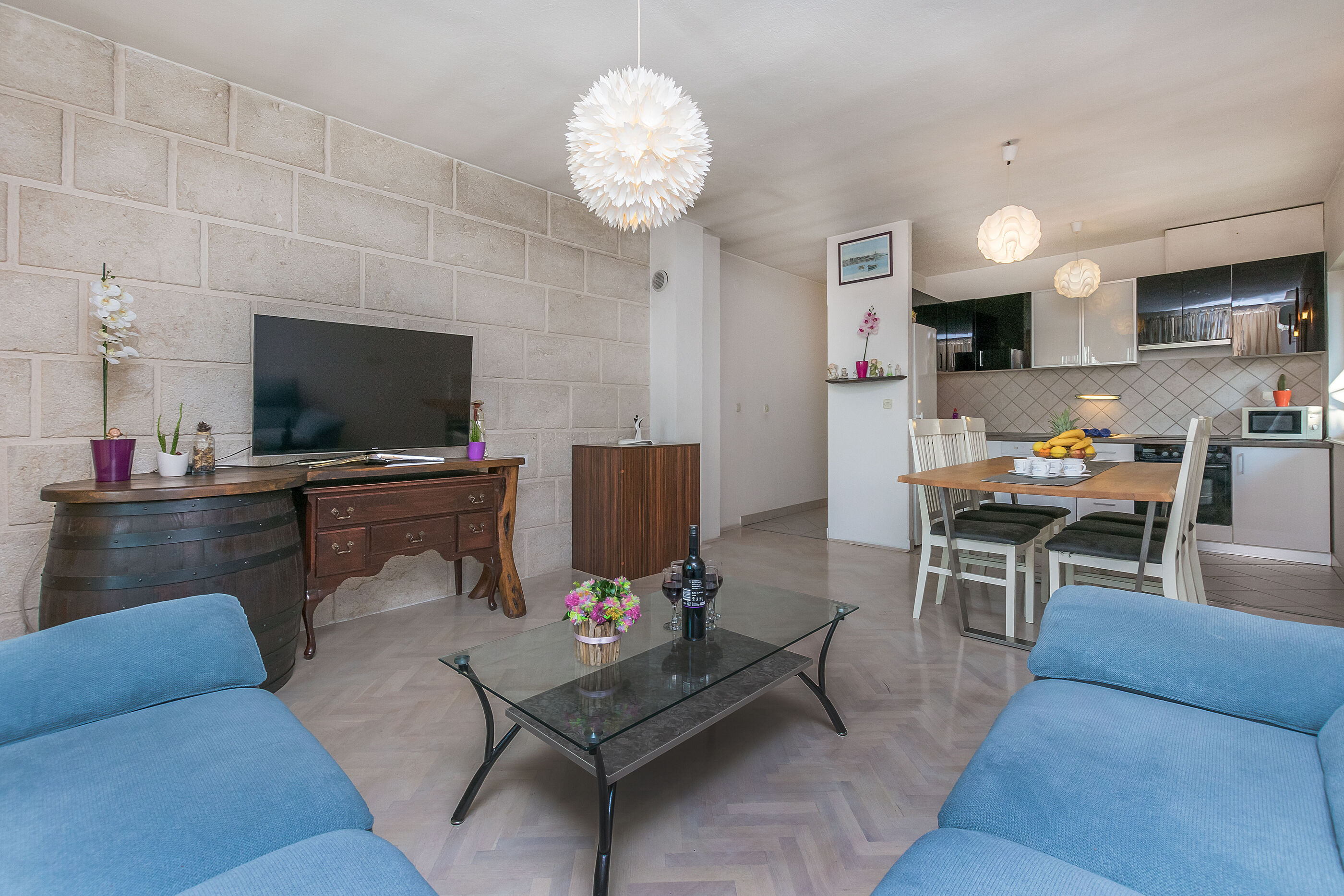 Apartments Miljenko 37011-A1