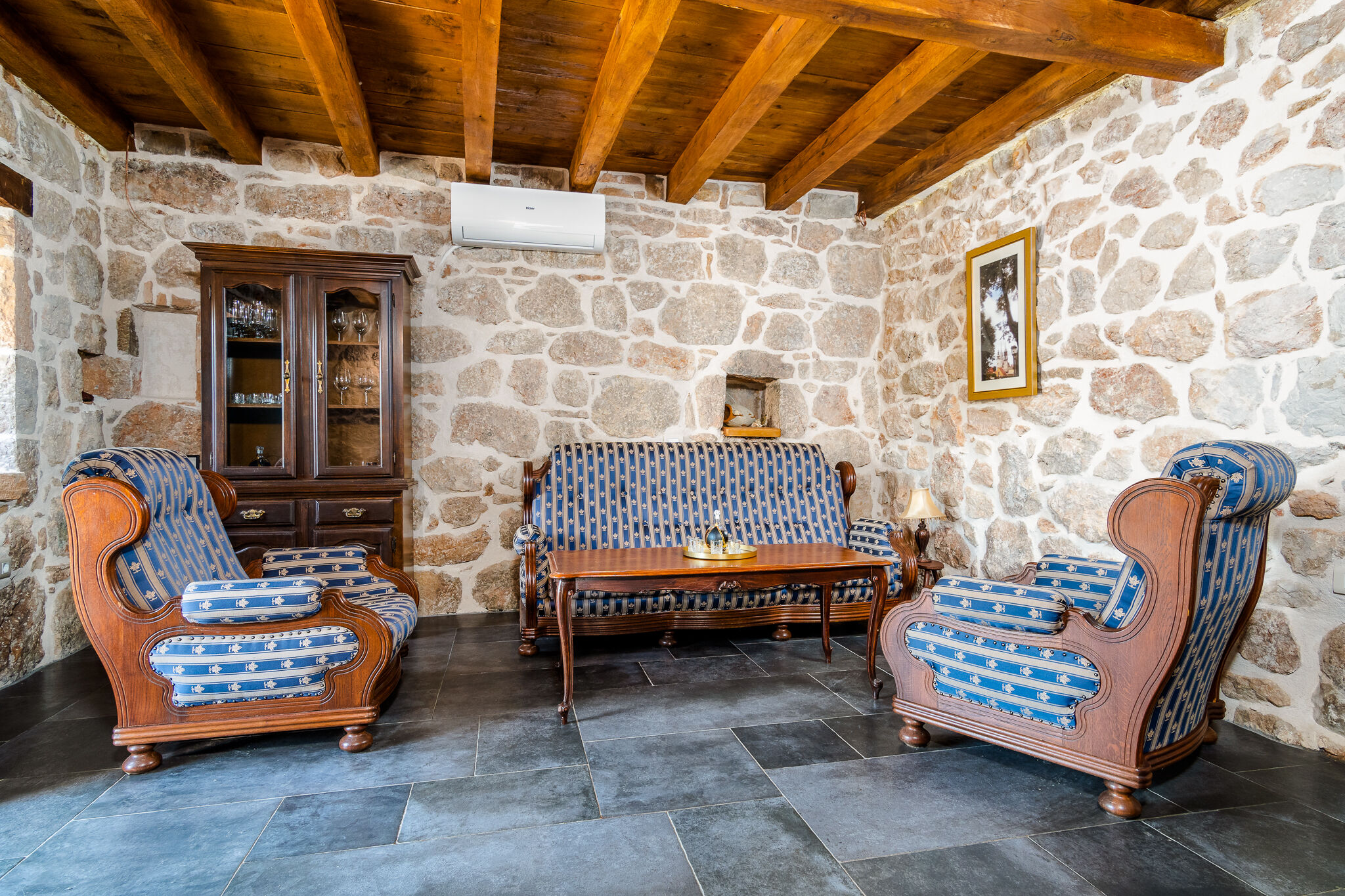 House GORANOVA KUĆA 79891-K1
