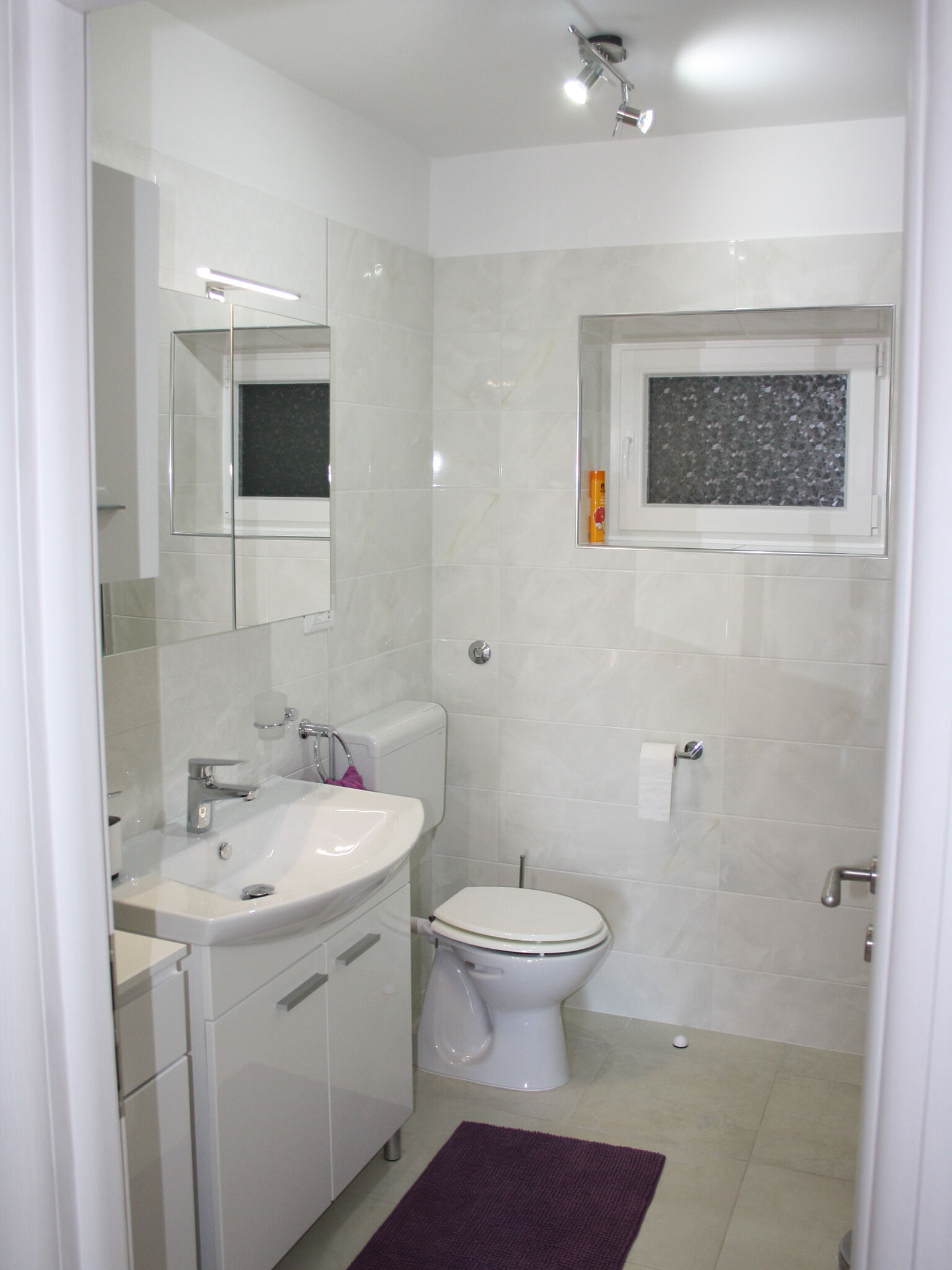 Apartments Vesna 67331-A2