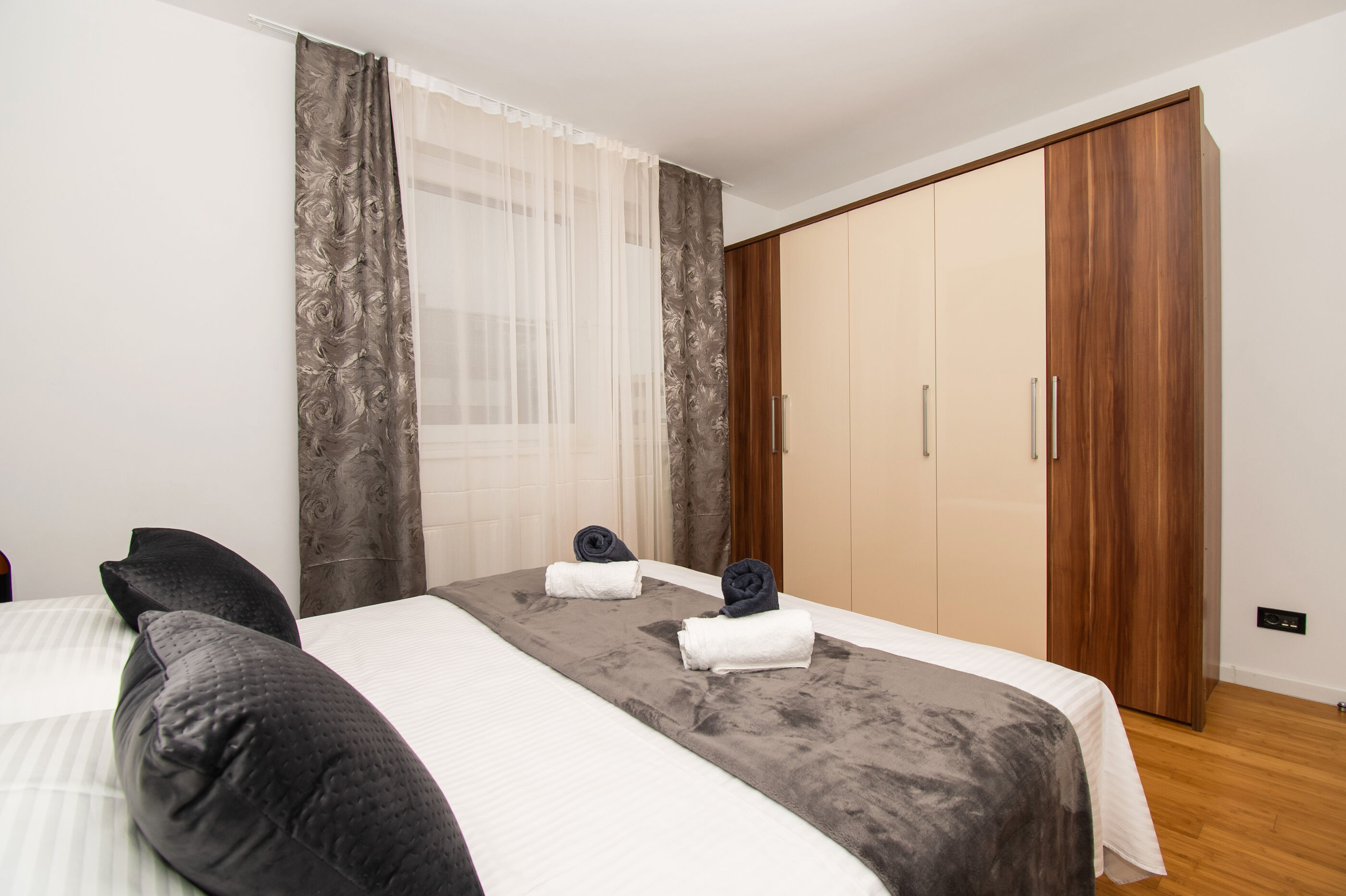 Apartment Only love 84401-A1