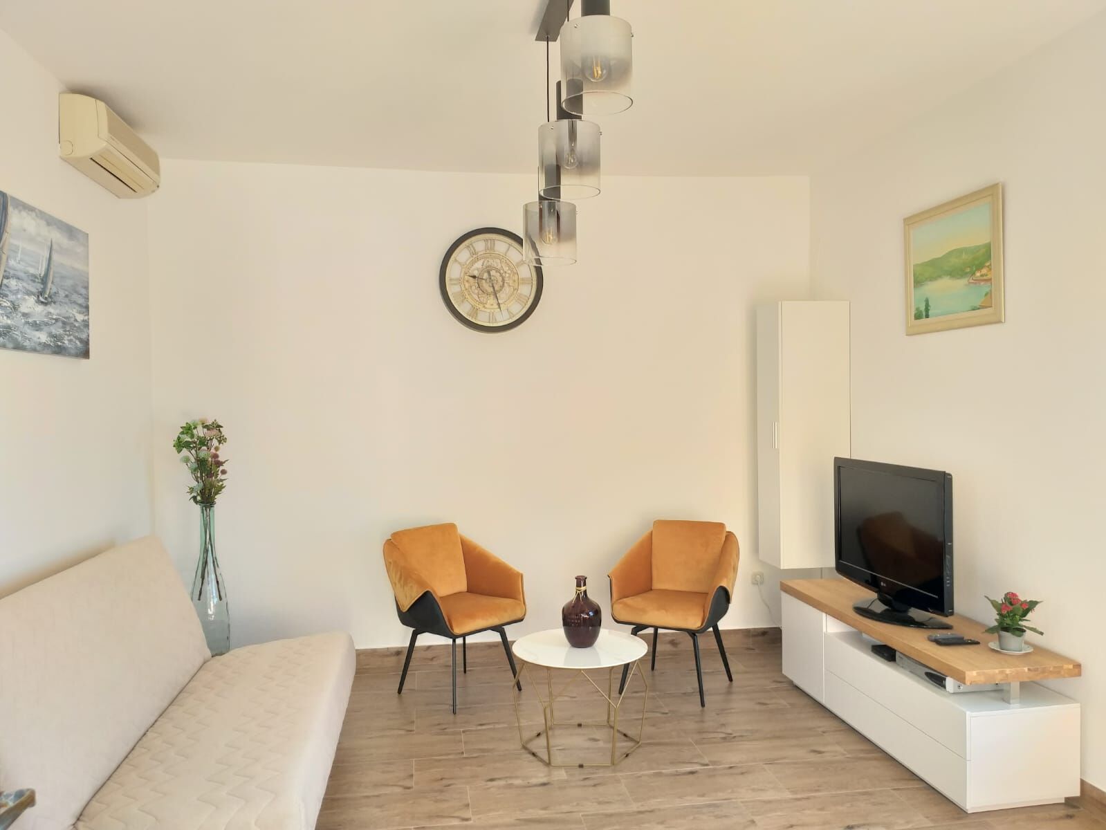 Apartments Golondrina 84791-A2