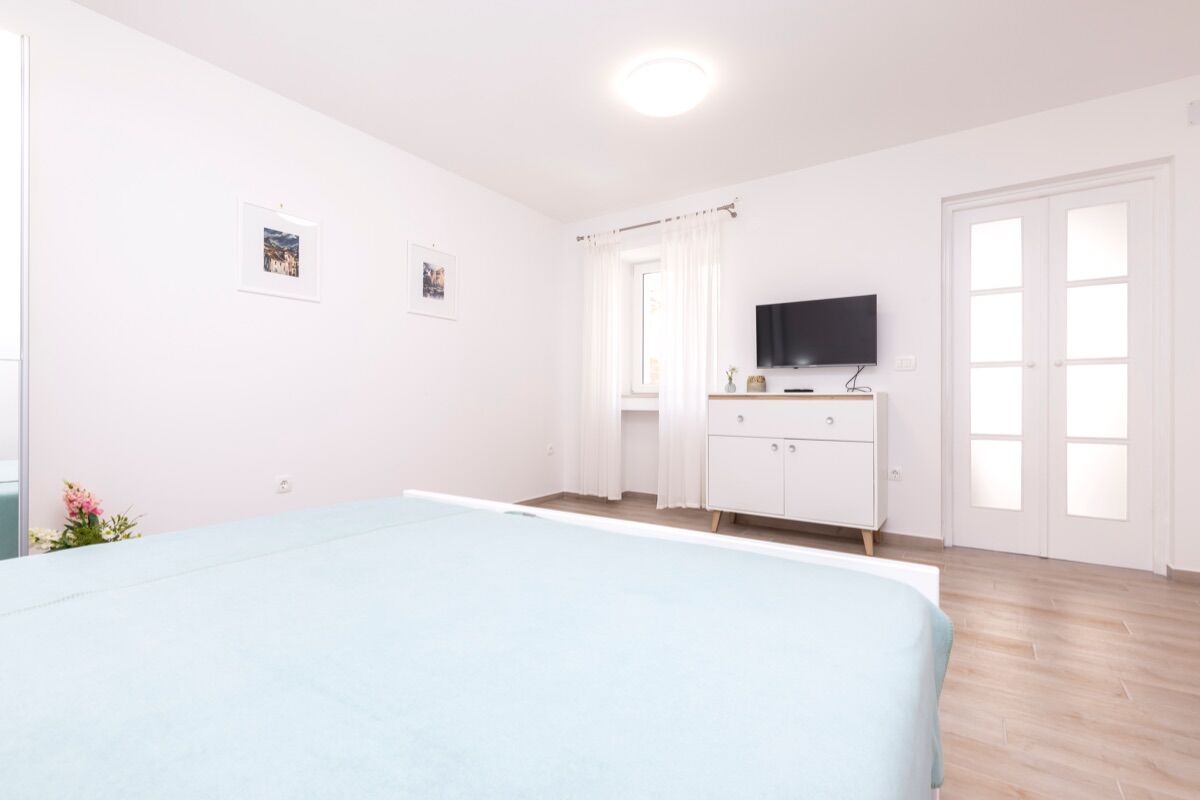 Apartment MORRIS 64435-A1