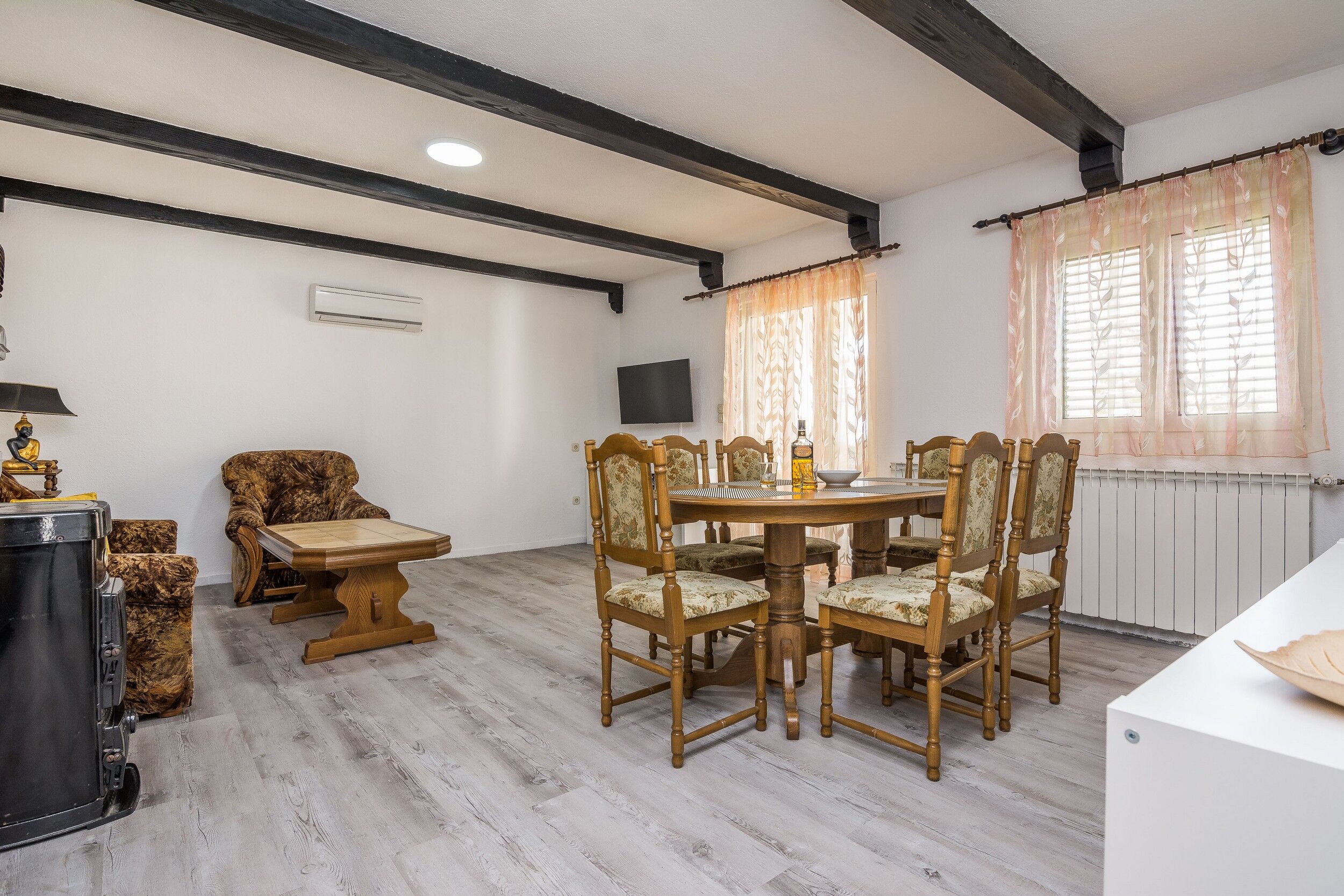 Apartments Napros 33486-A1