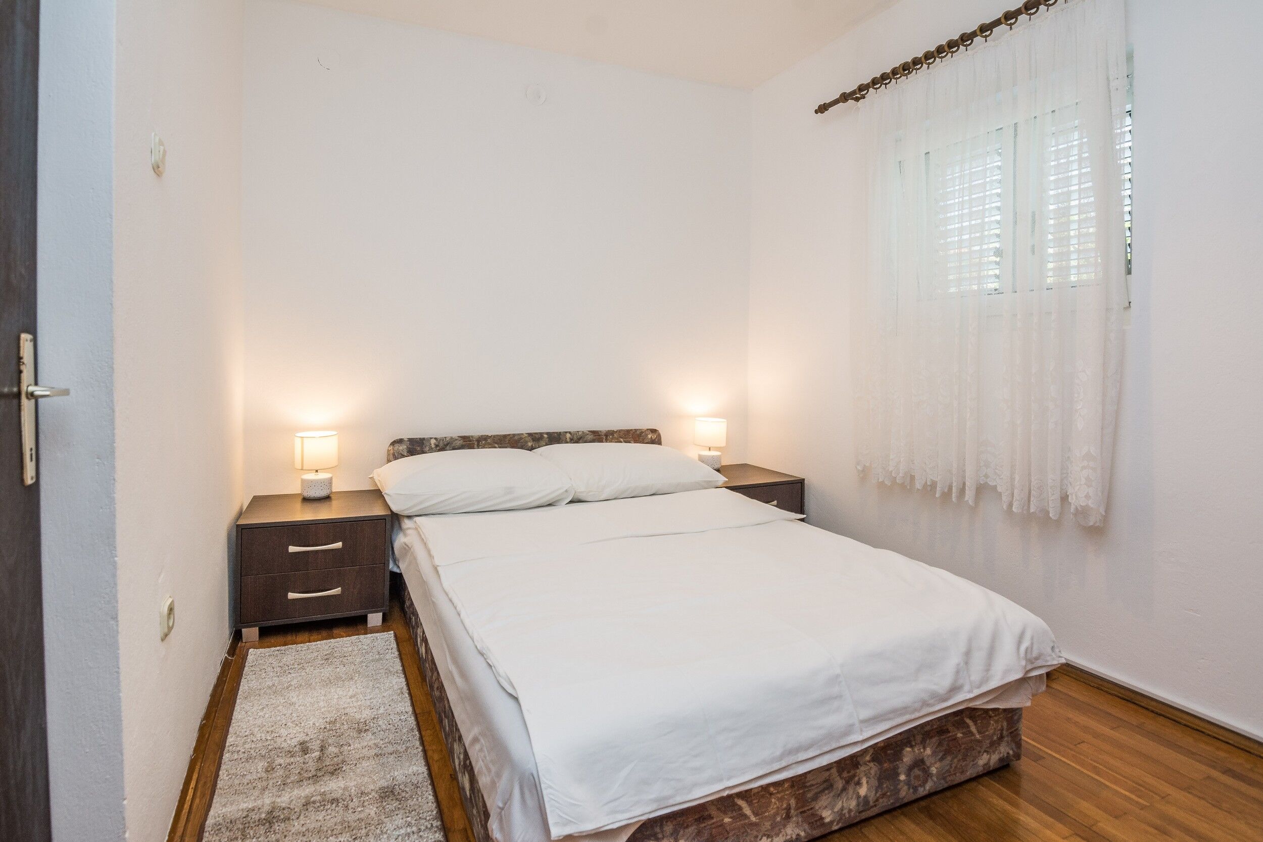 Apartments Napros 33486-A1