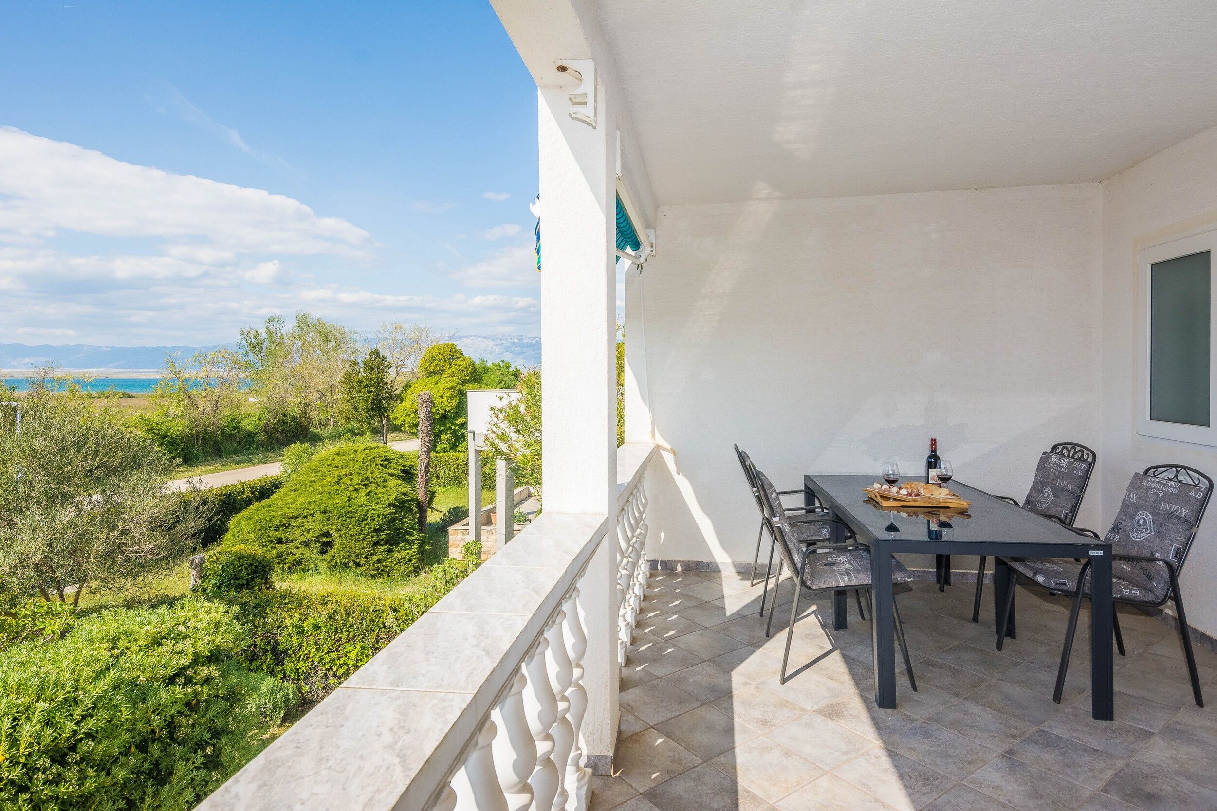 Apartments Napros A2