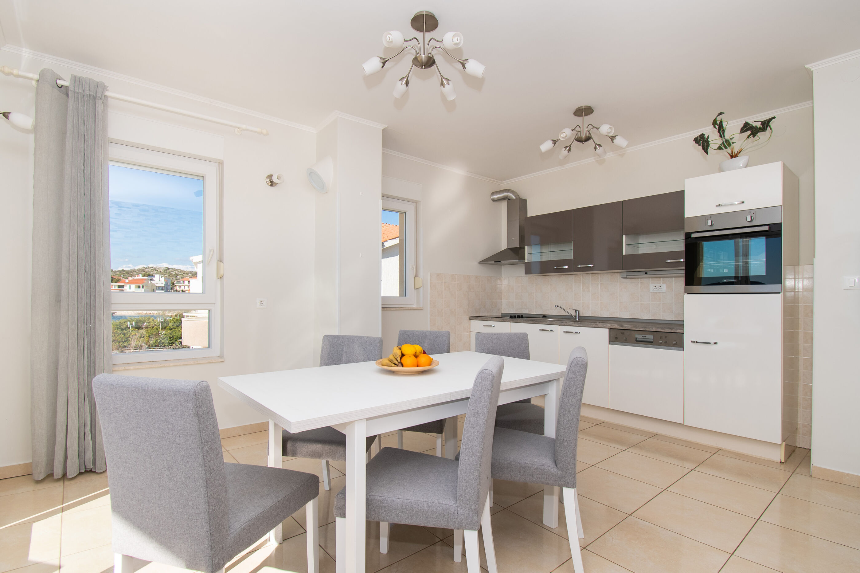 Apartments Superba 84051-A4