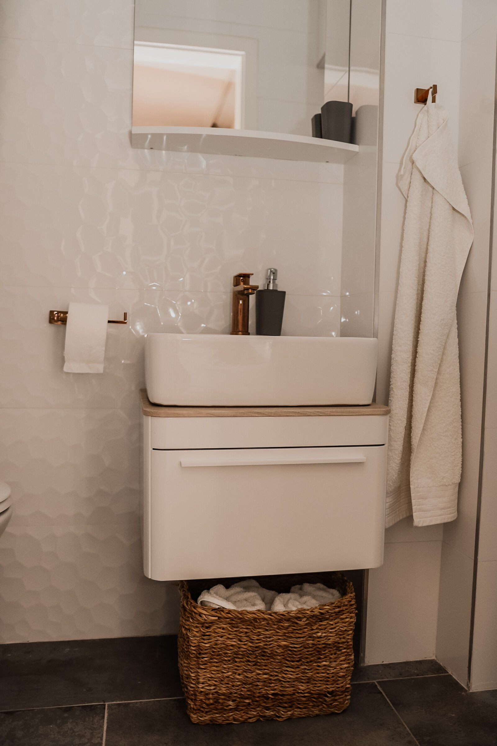 Apartments Prce 52901-A1