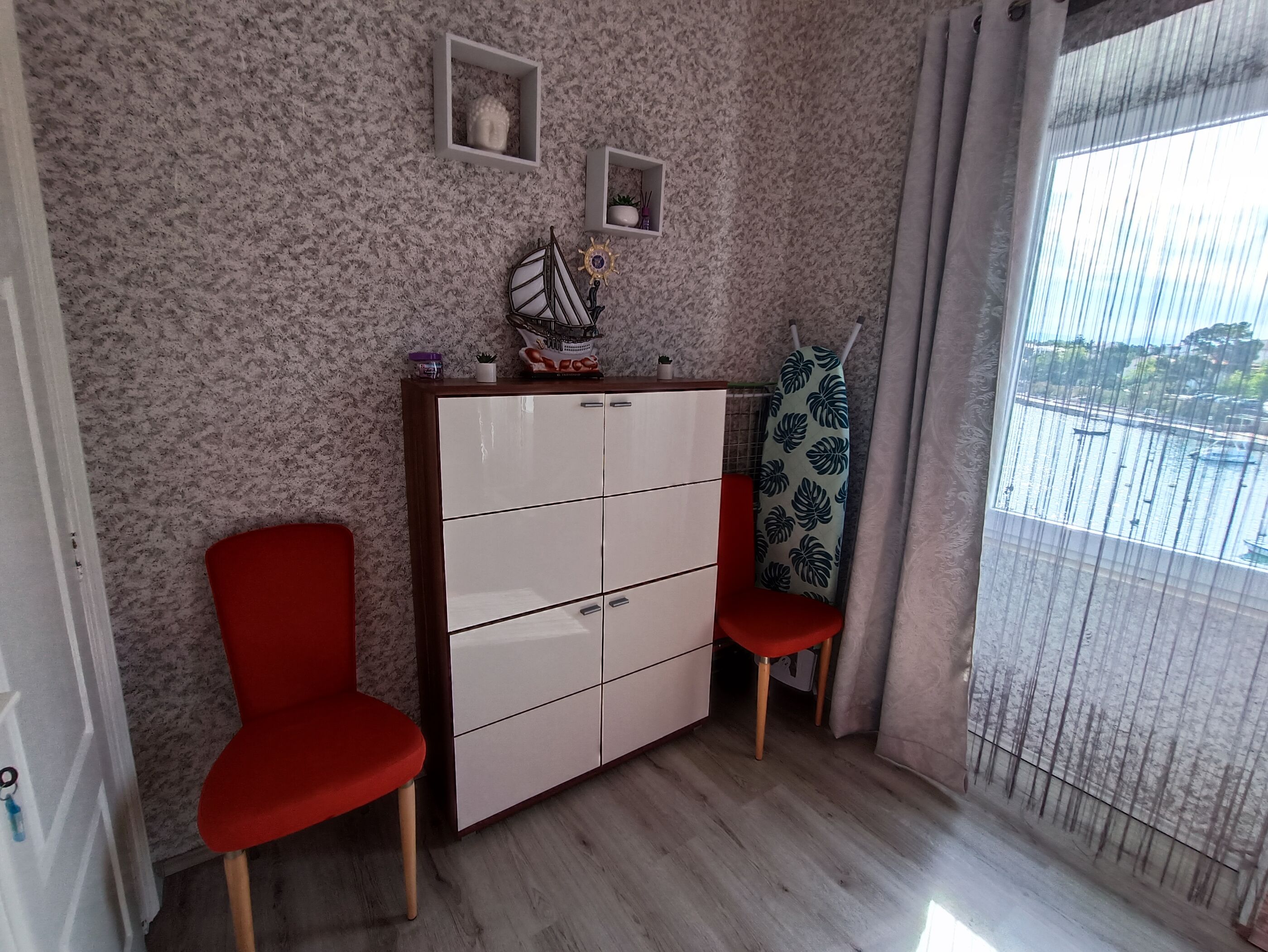 Apartment Miksa Martin 60267-A1