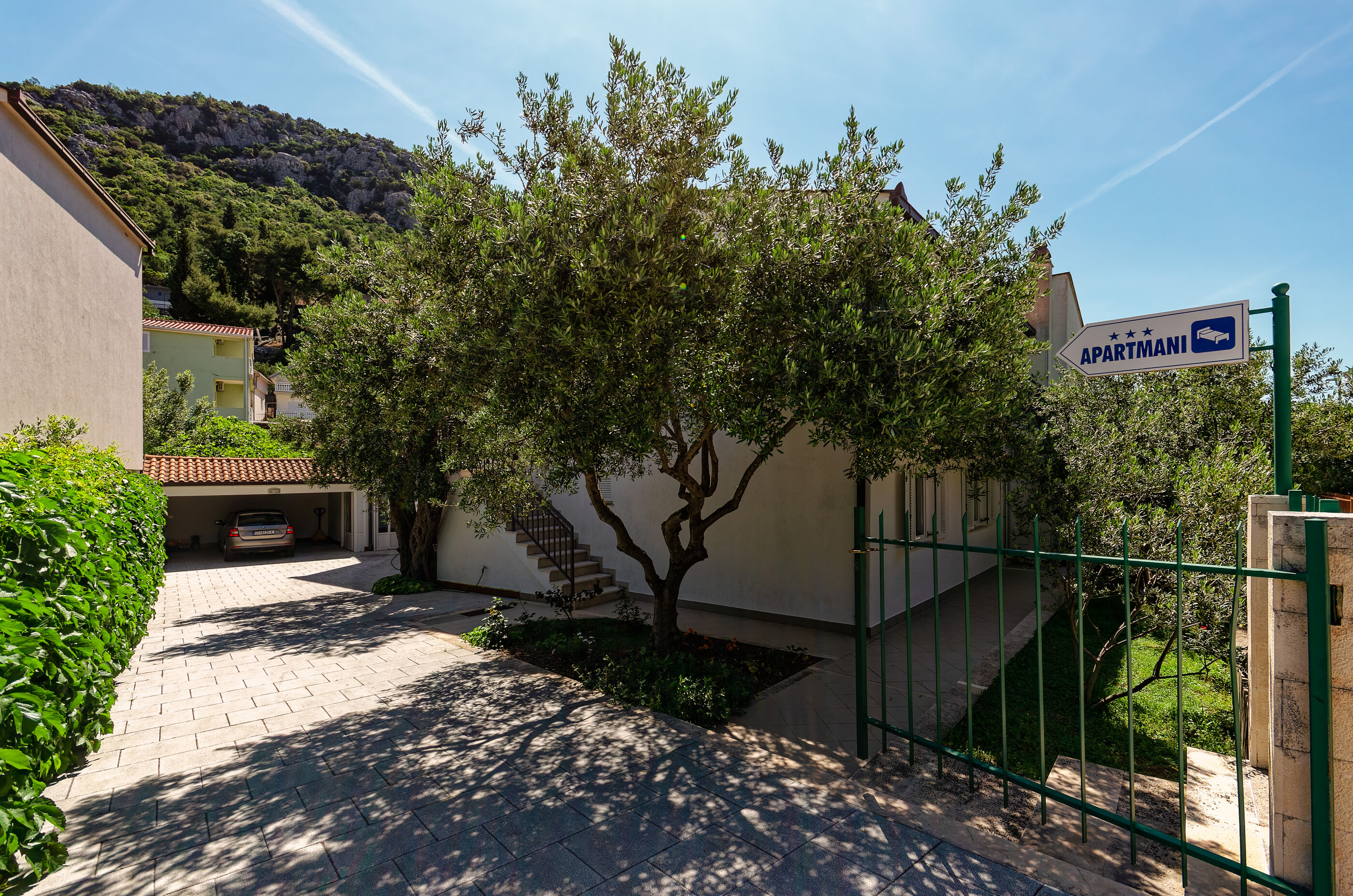 Apartments Franka 87281-A2