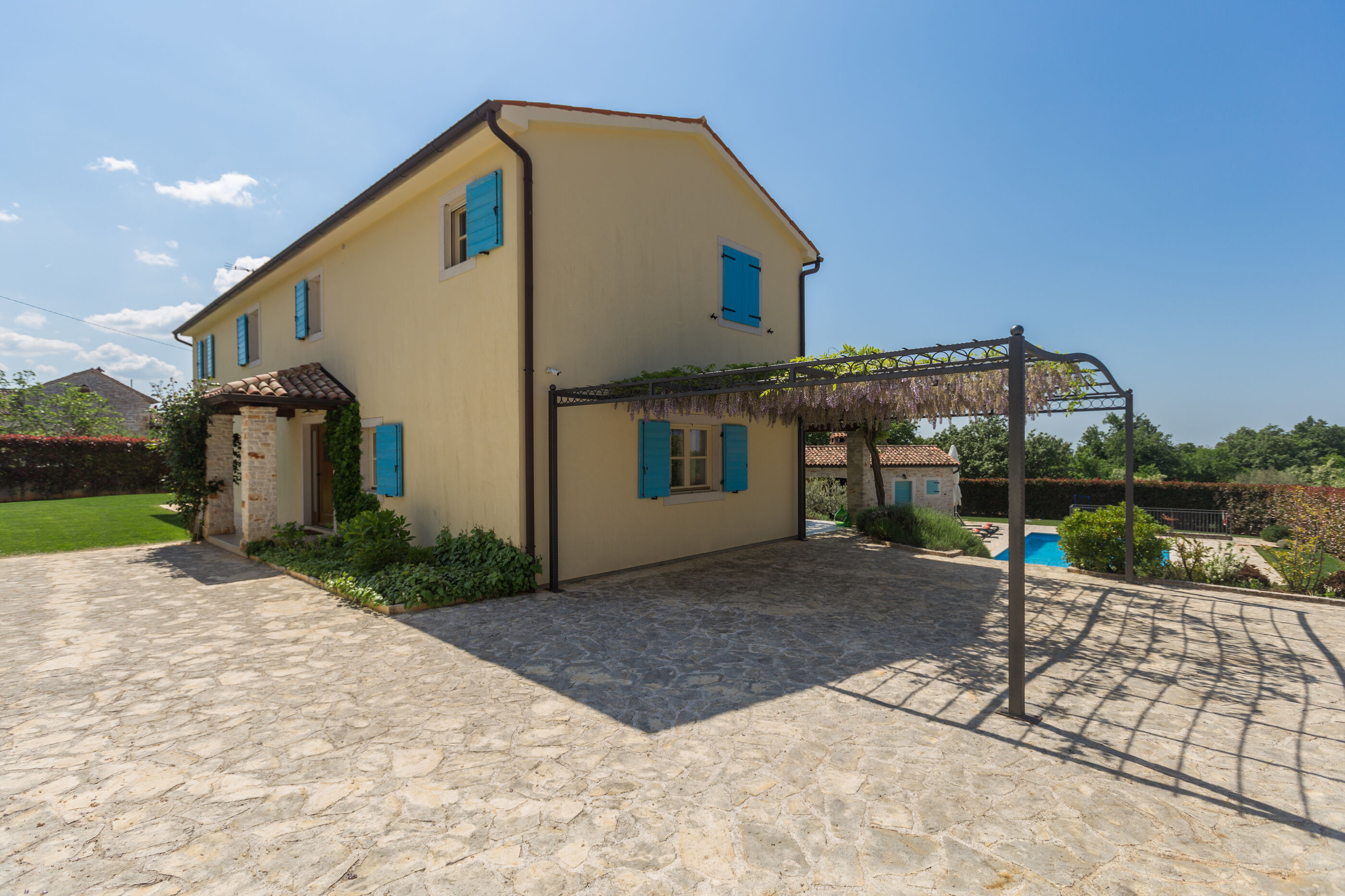 Villa Vista Azzurra s bazenom u zelenoj unutrašnjosti Istre 83587-K1