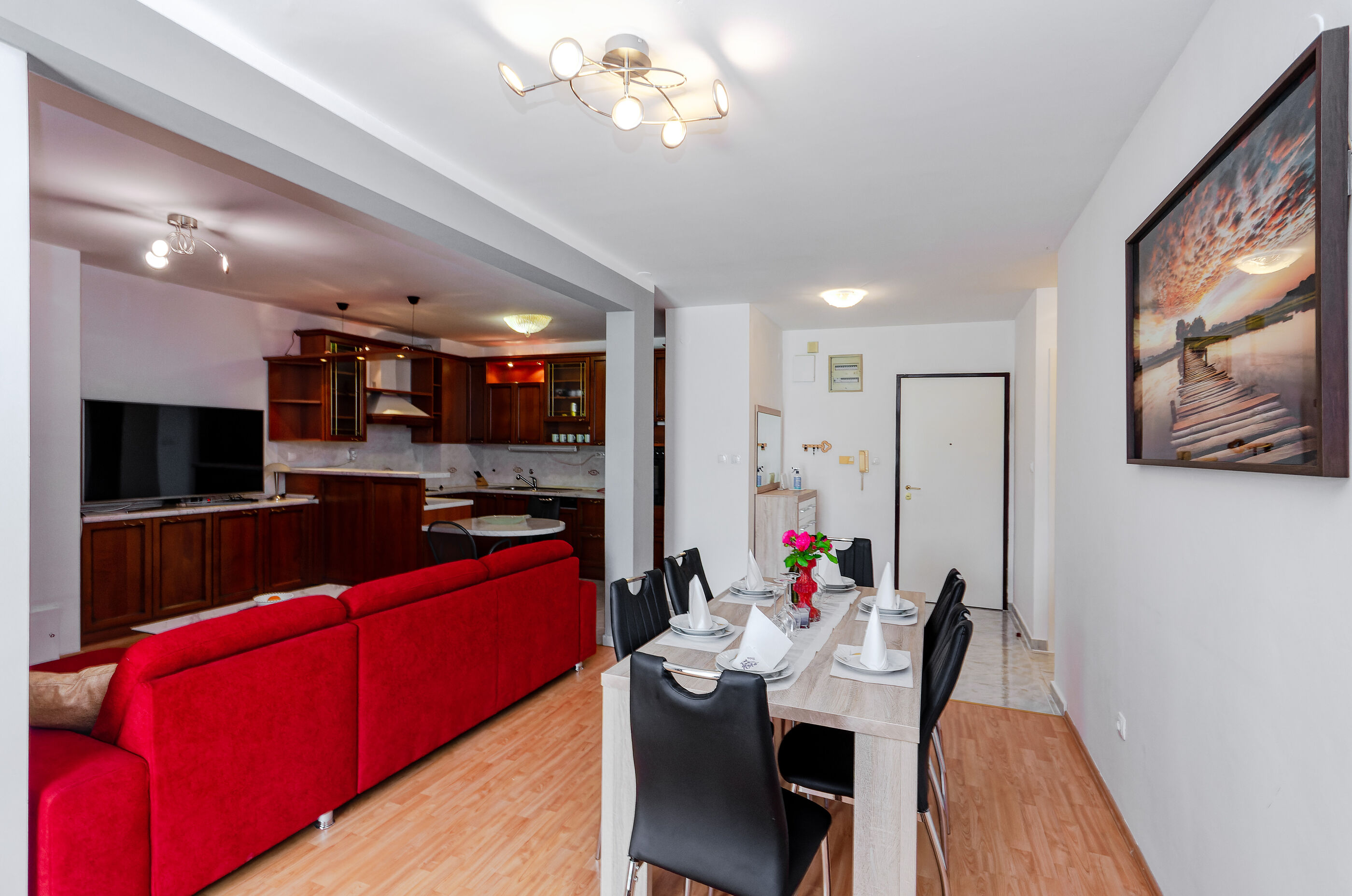 Apartments Mrs Brightside 84311-A2
