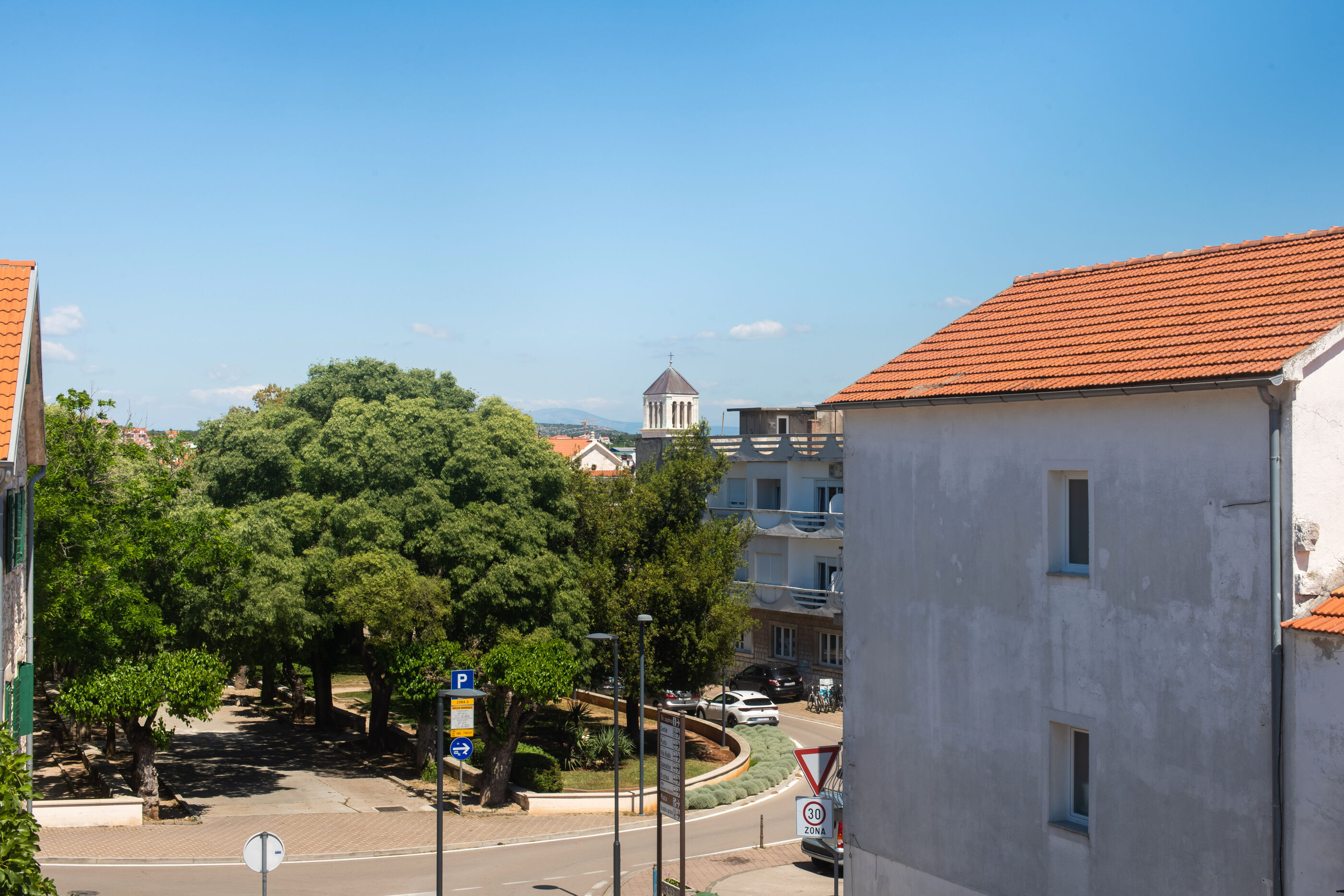 Apartment and Room Zoran 84981-A1