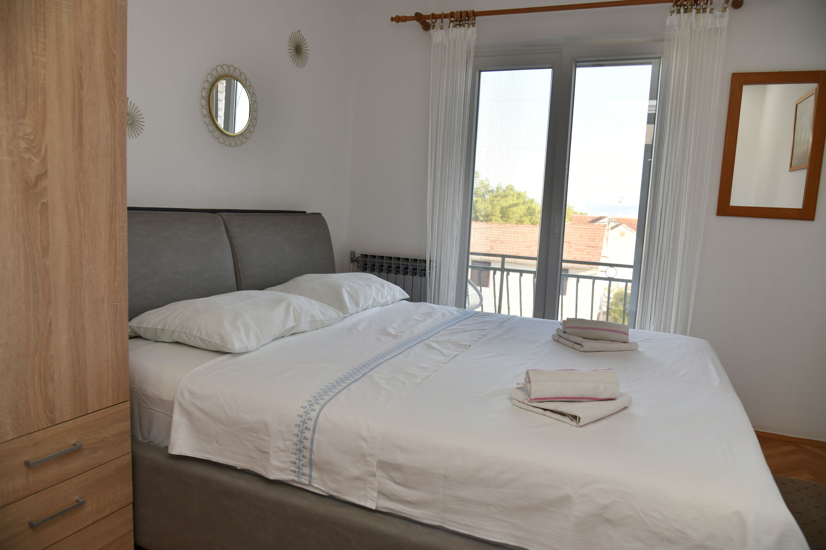 Apartments Valerija 66671-A2