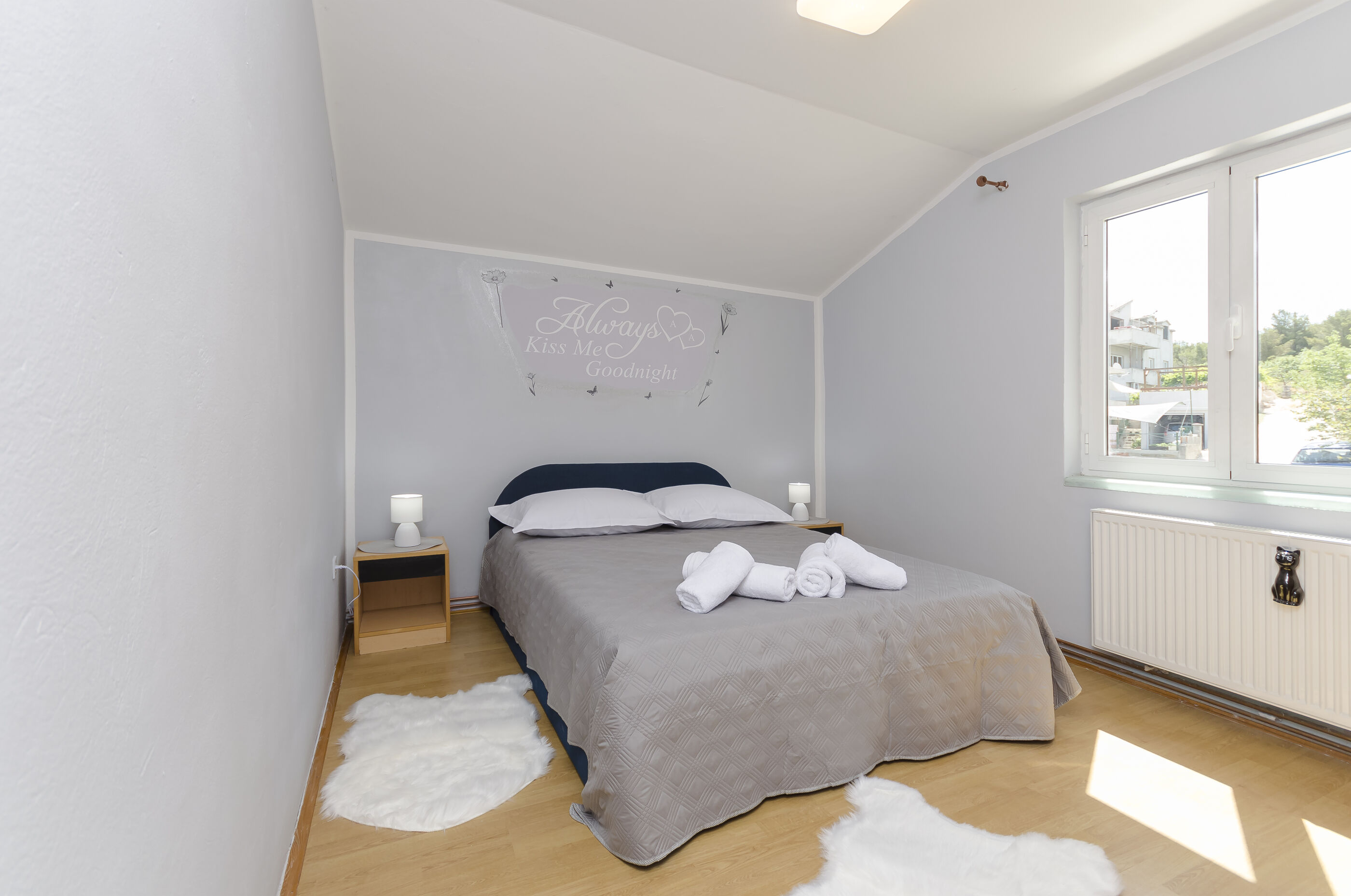 Apartment Lavender Dream 82491-A1