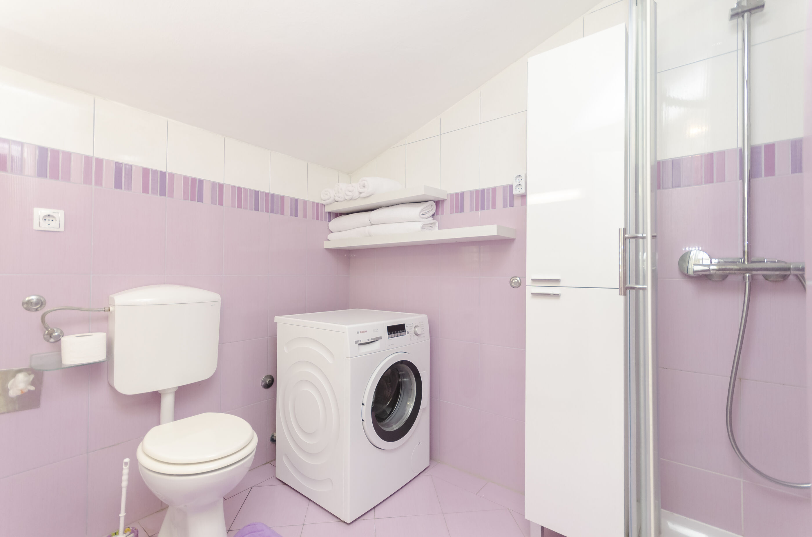 Apartment Lavender Dream 82491-A1