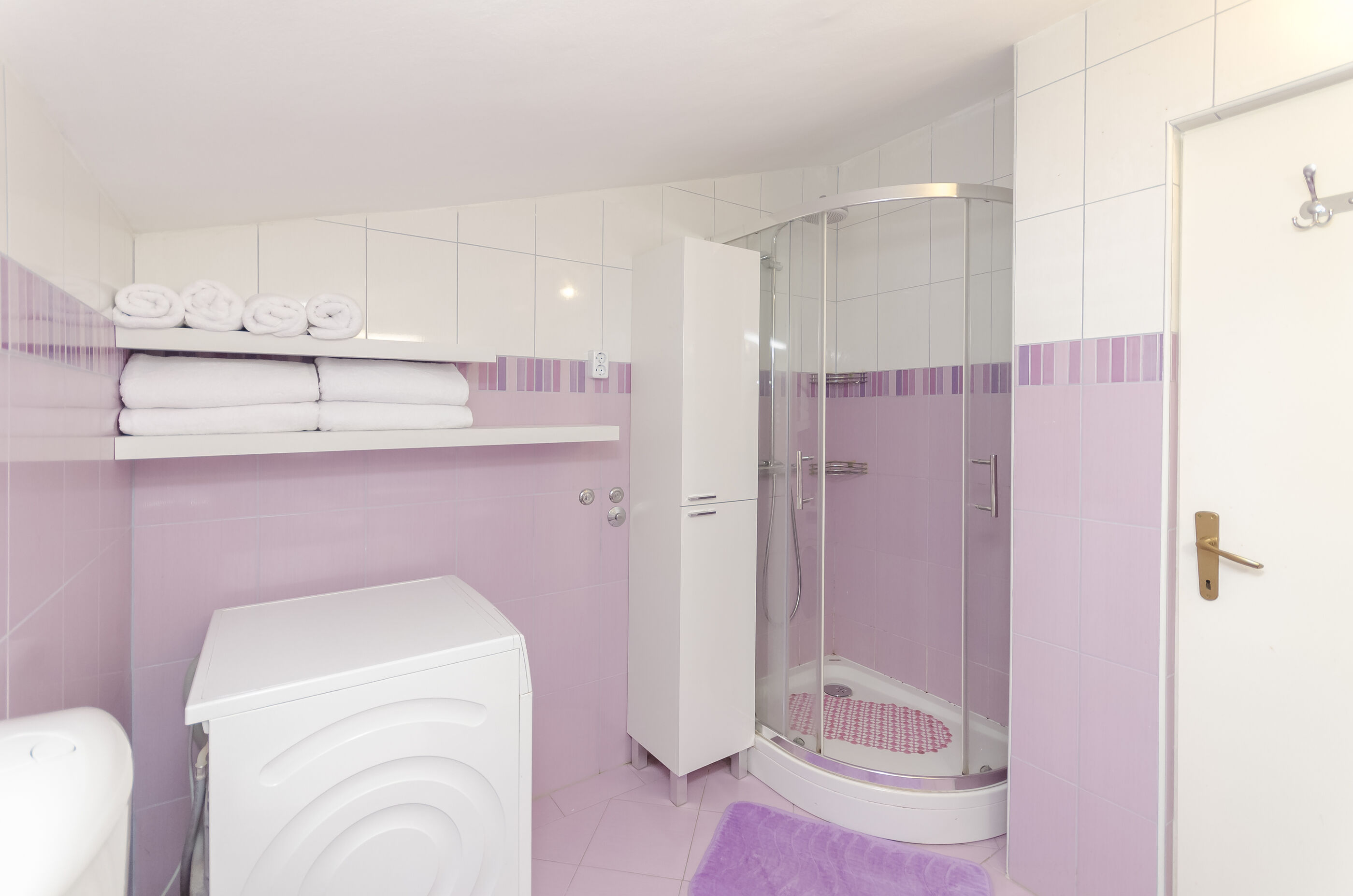 Apartment Lavender Dream 82491-A1