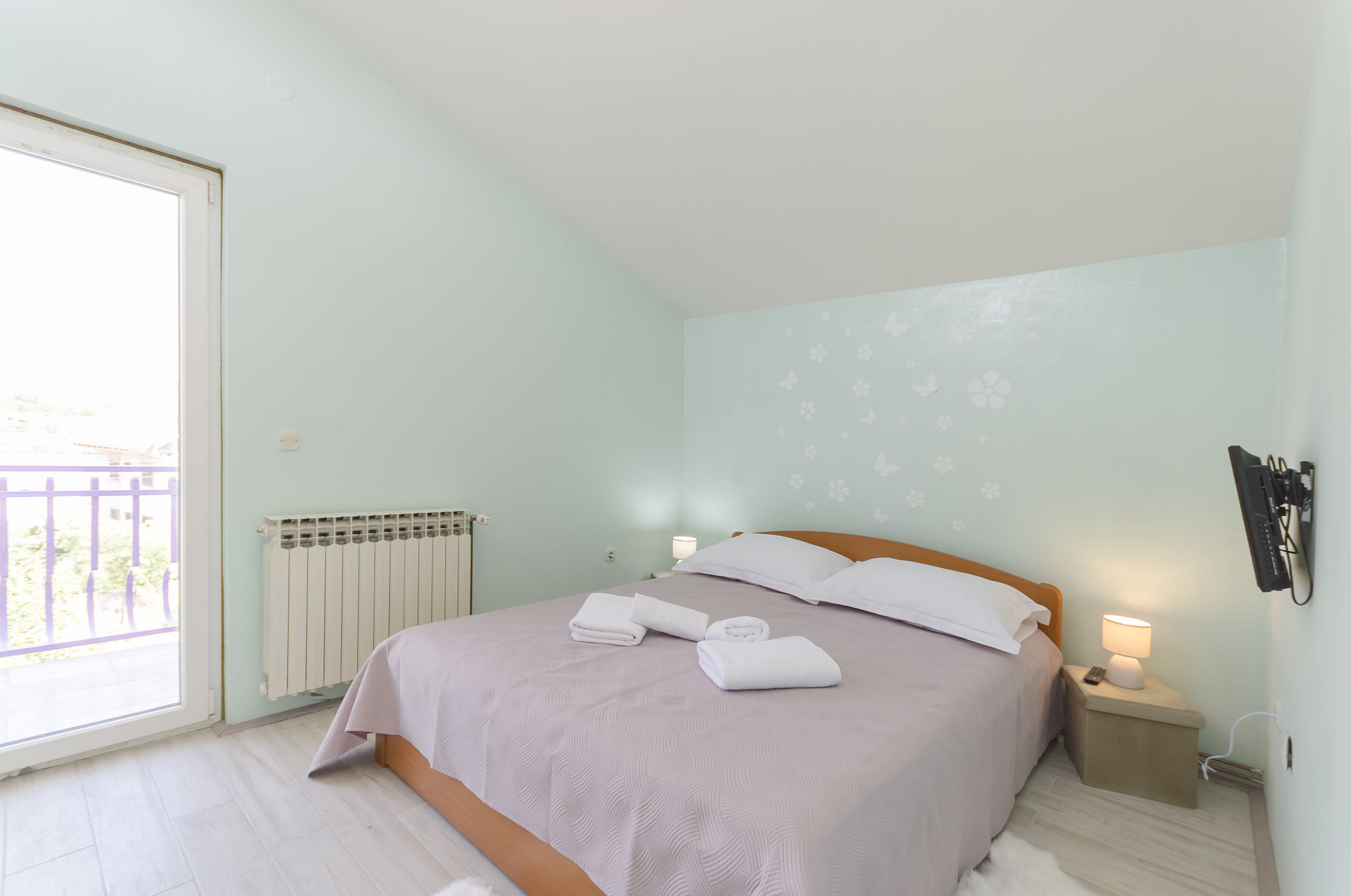 Apartment Lavender Dream 82491-A1