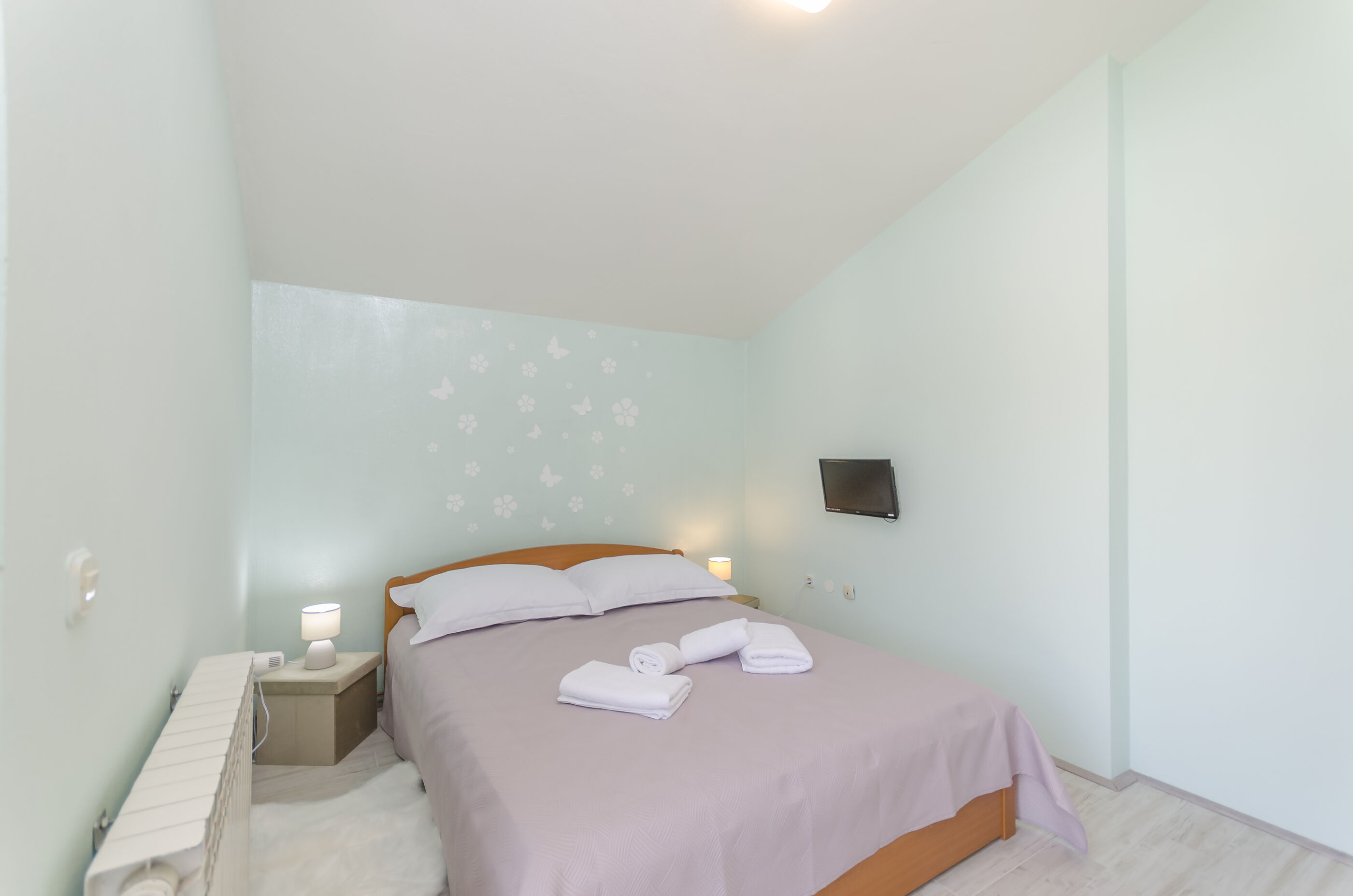 Apartment Lavender Dream 82491-A1