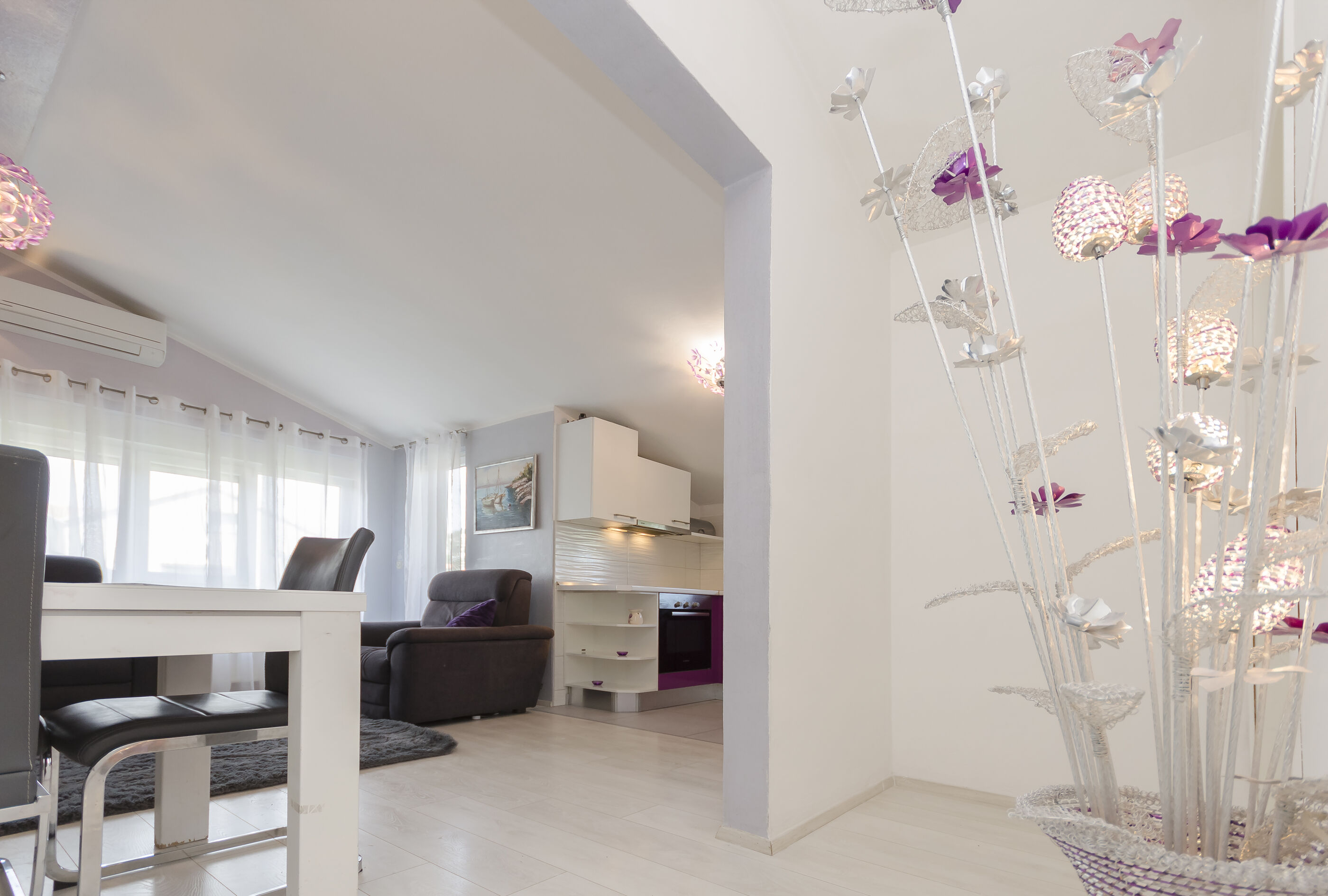 Apartment Lavender Dream 82491-A1