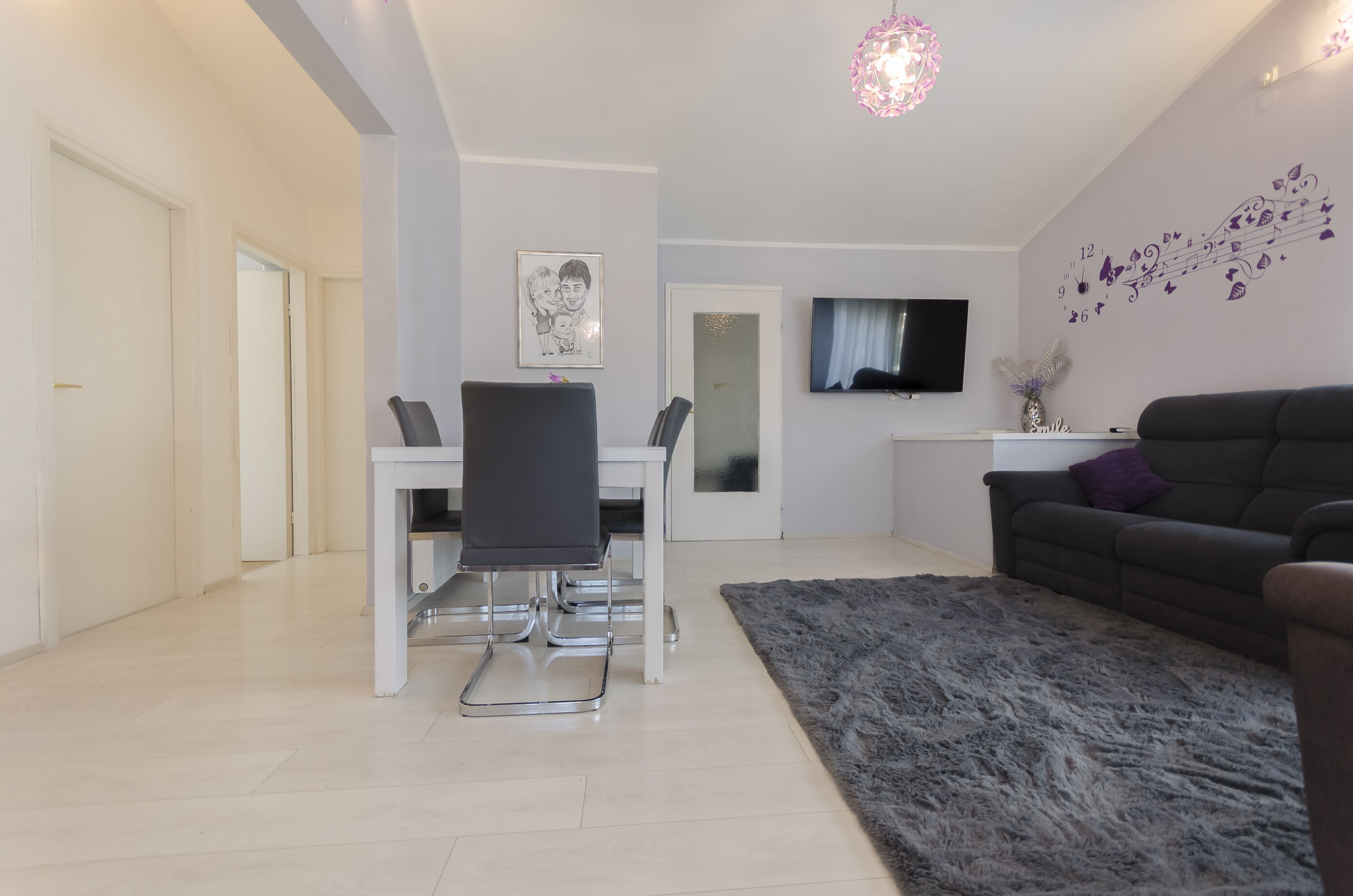 Apartment Lavender Dream 82491-A1