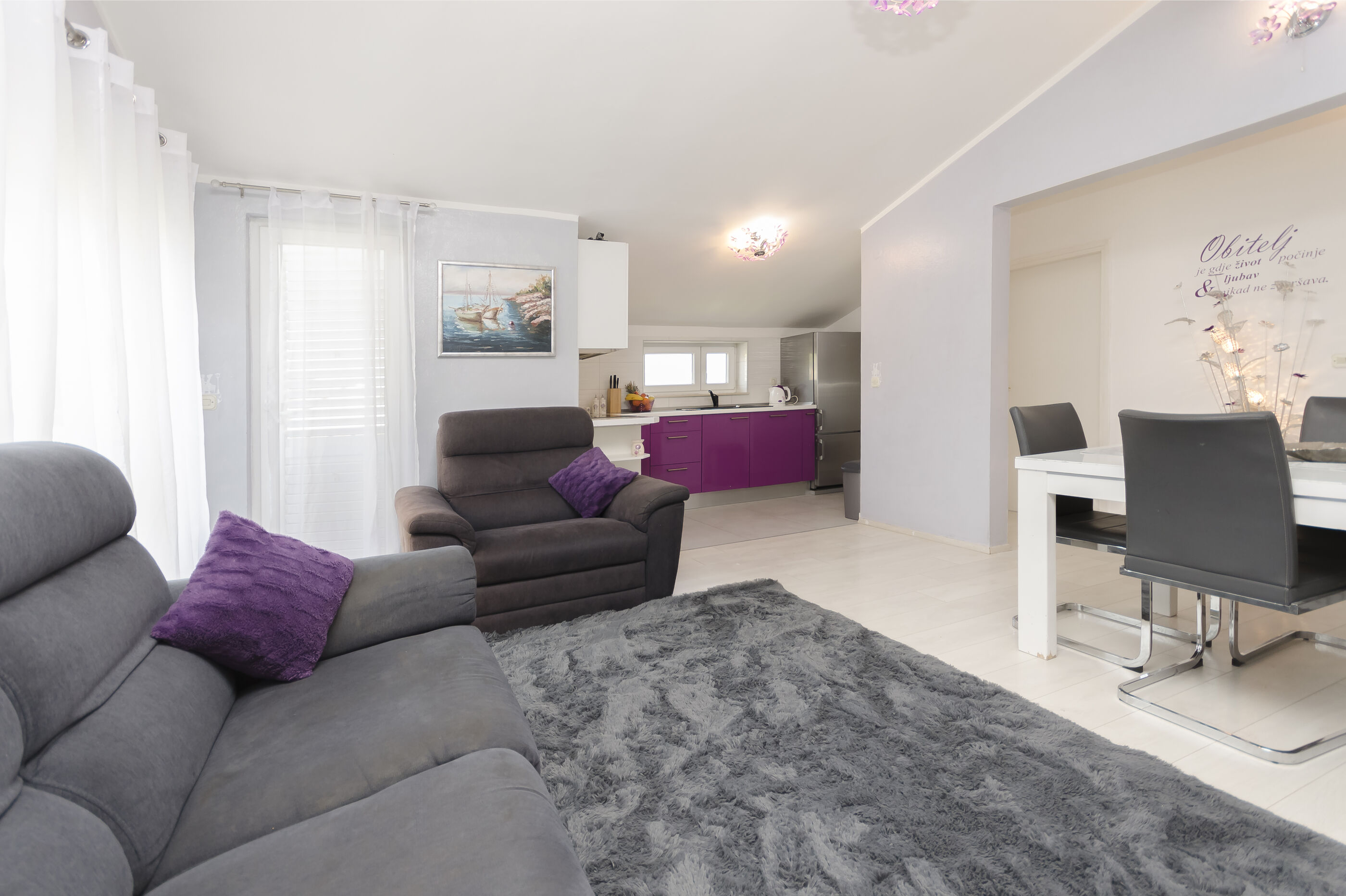 Apartment Lavender Dream 82491-A1