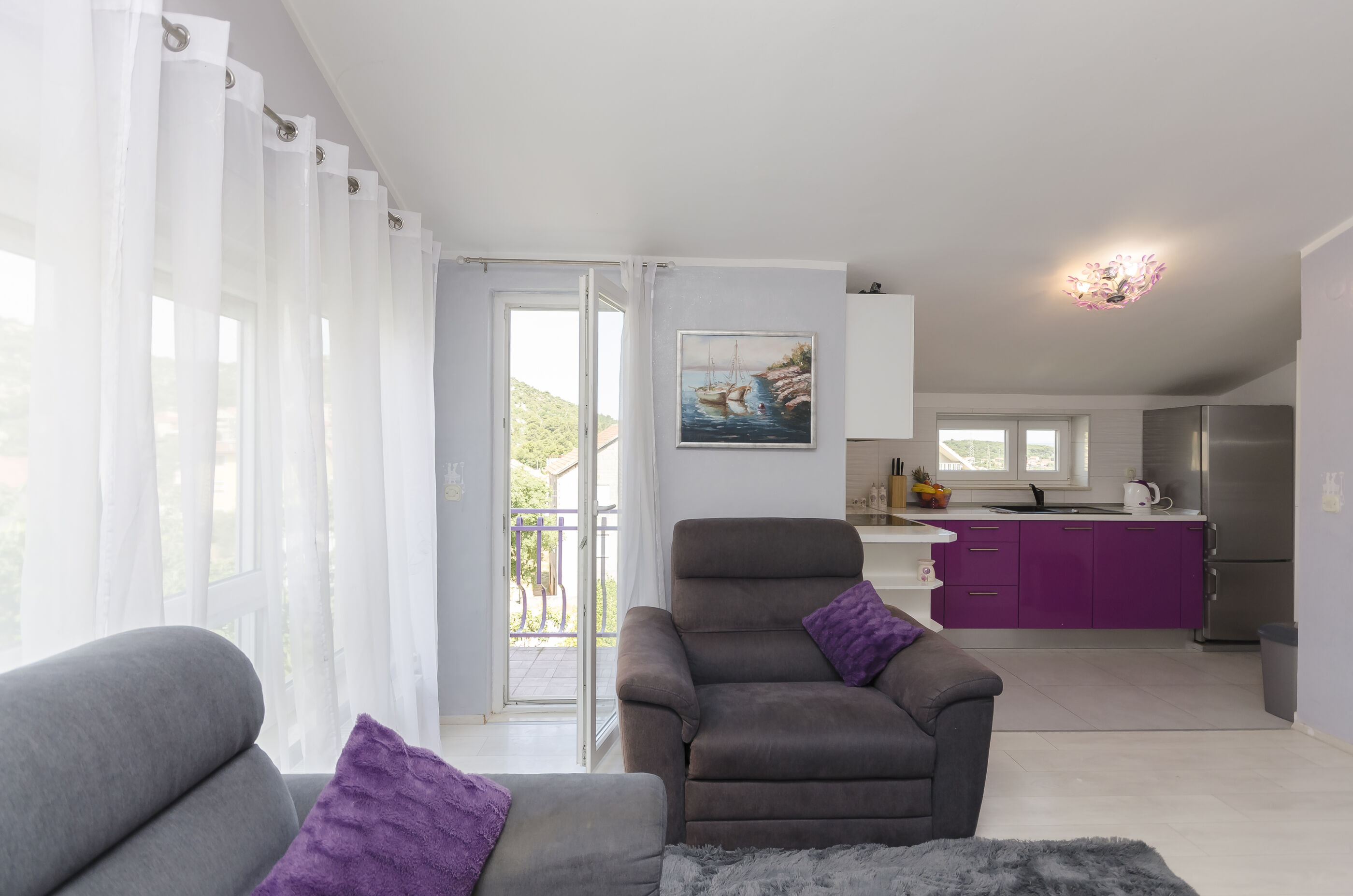 Apartment Lavender Dream 82491-A1