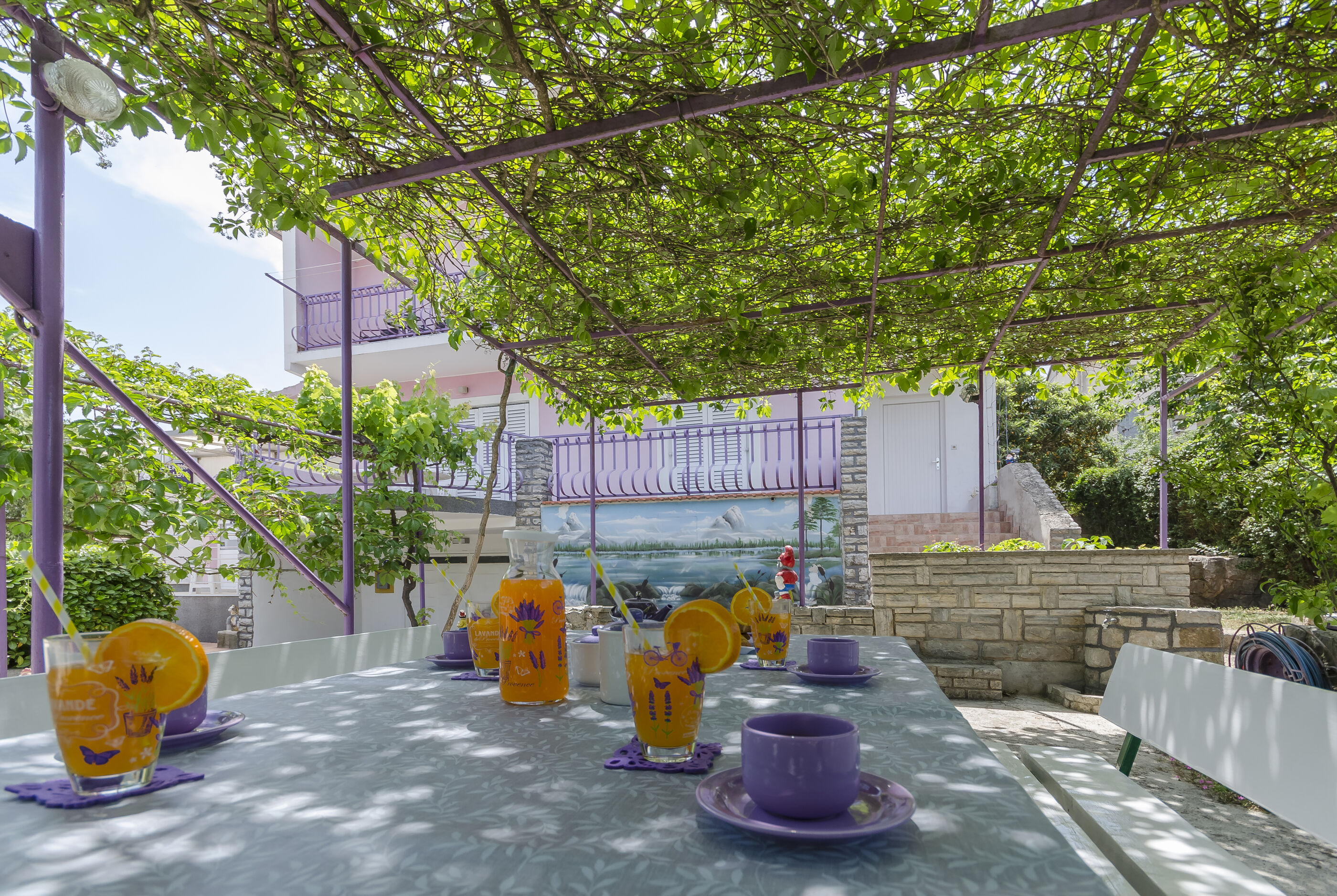Apartment Lavender Dream 82491-A1