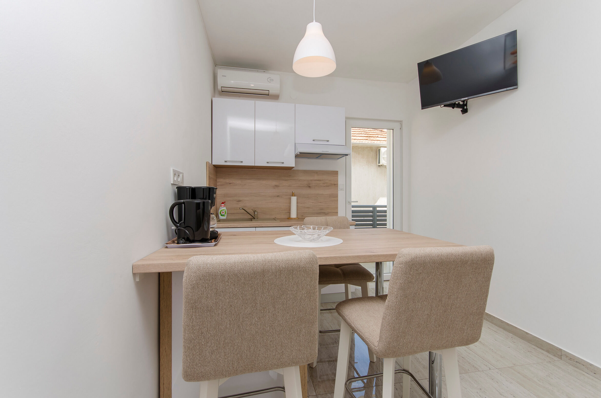 Apartments and Rooms Mare 11171-A5