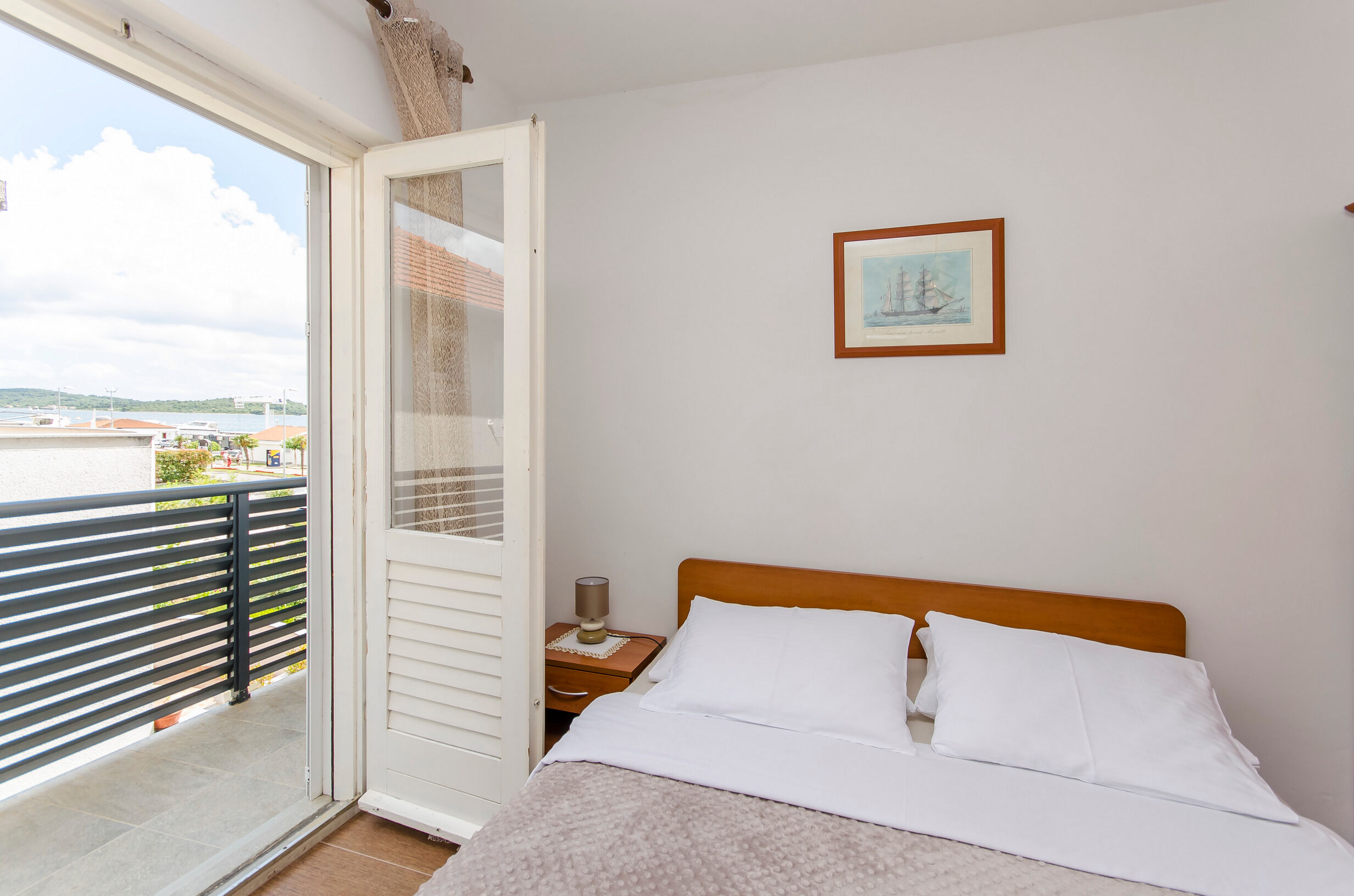 Apartments and Rooms Mare 11171-A5