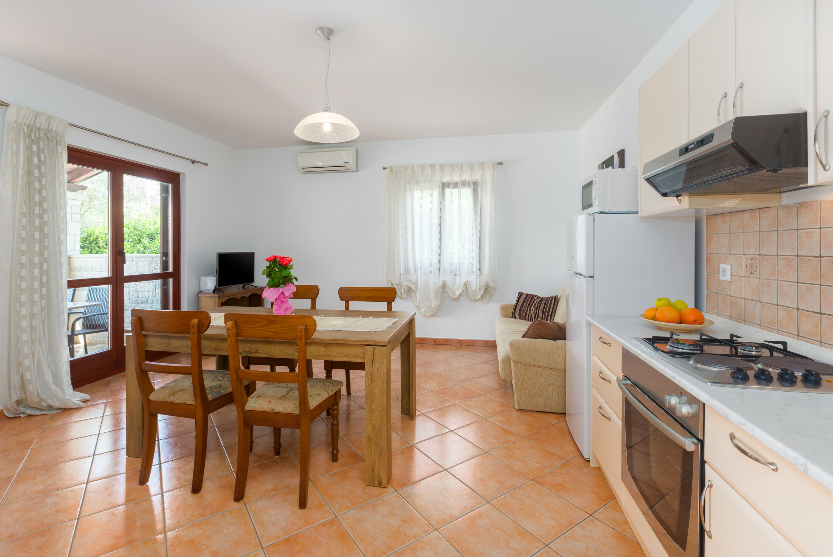 Apartments Marea Saladinka 84883-A1