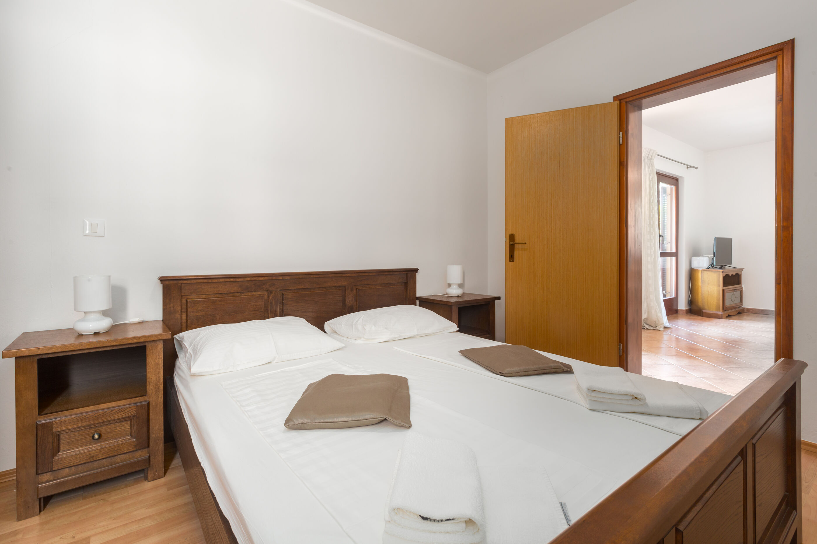 Apartments Marea Saladinka 84883-A1