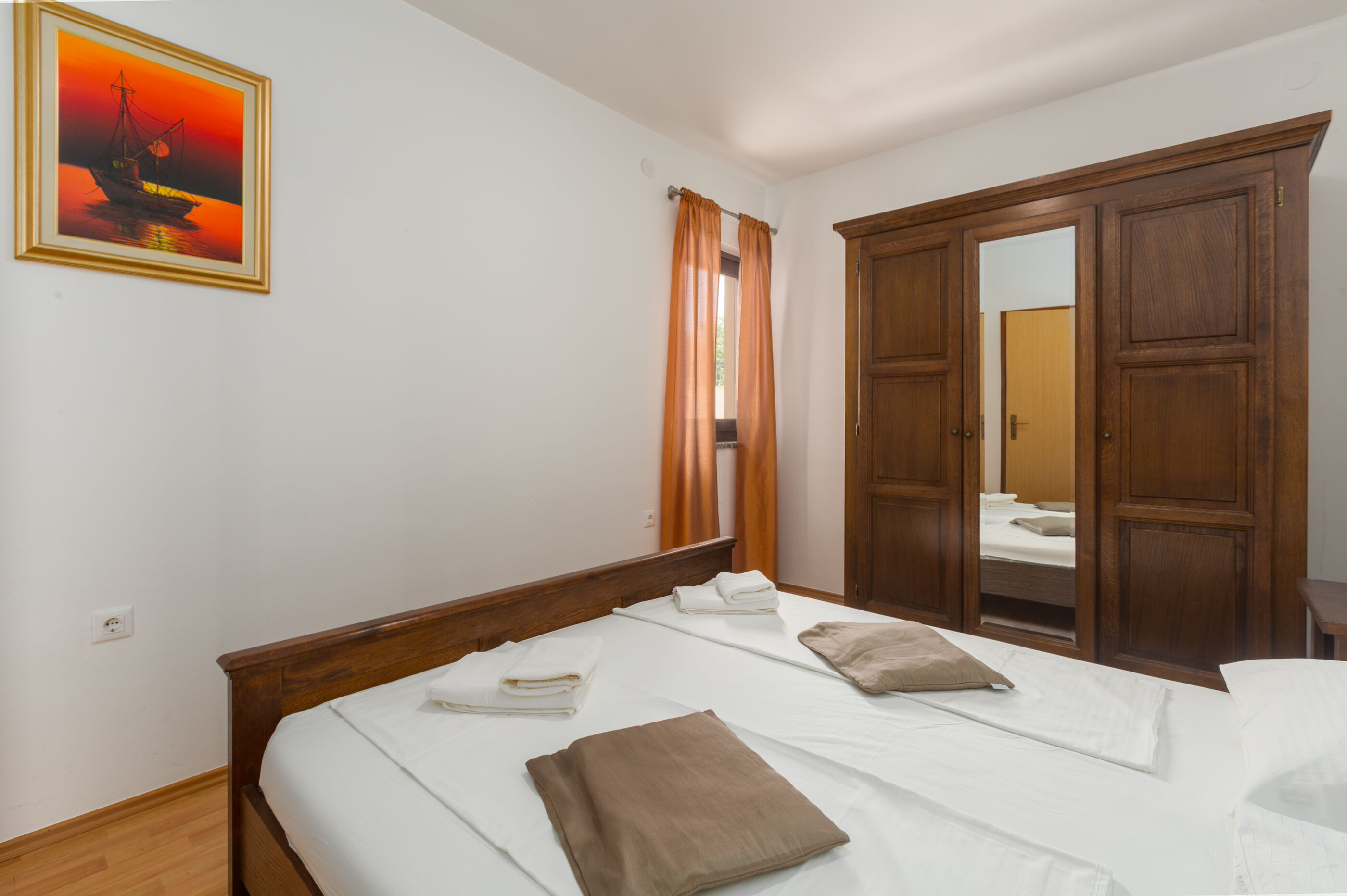Apartments Marea Saladinka 84883-A1
