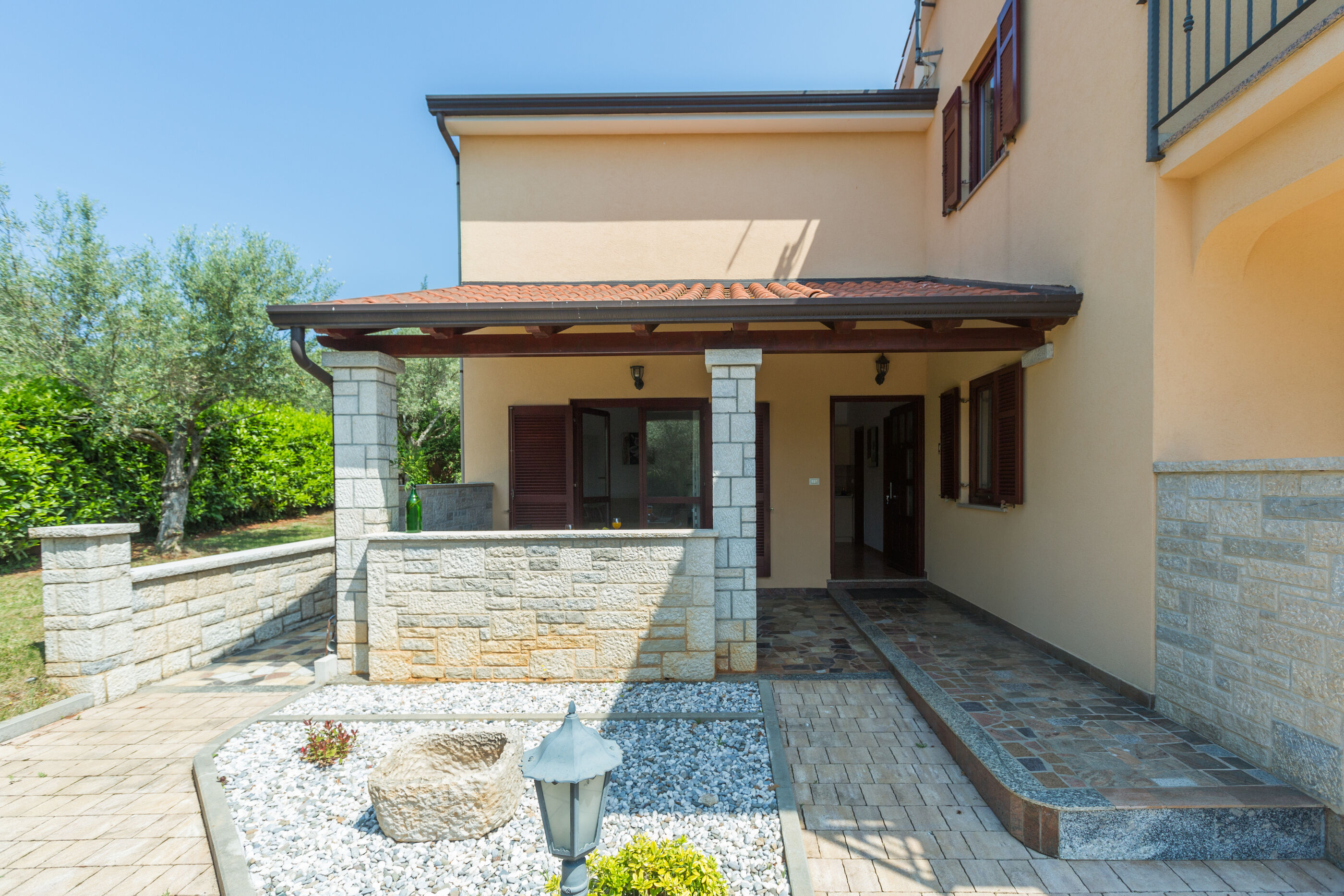 Apartments Marea Saladinka 84883-A1